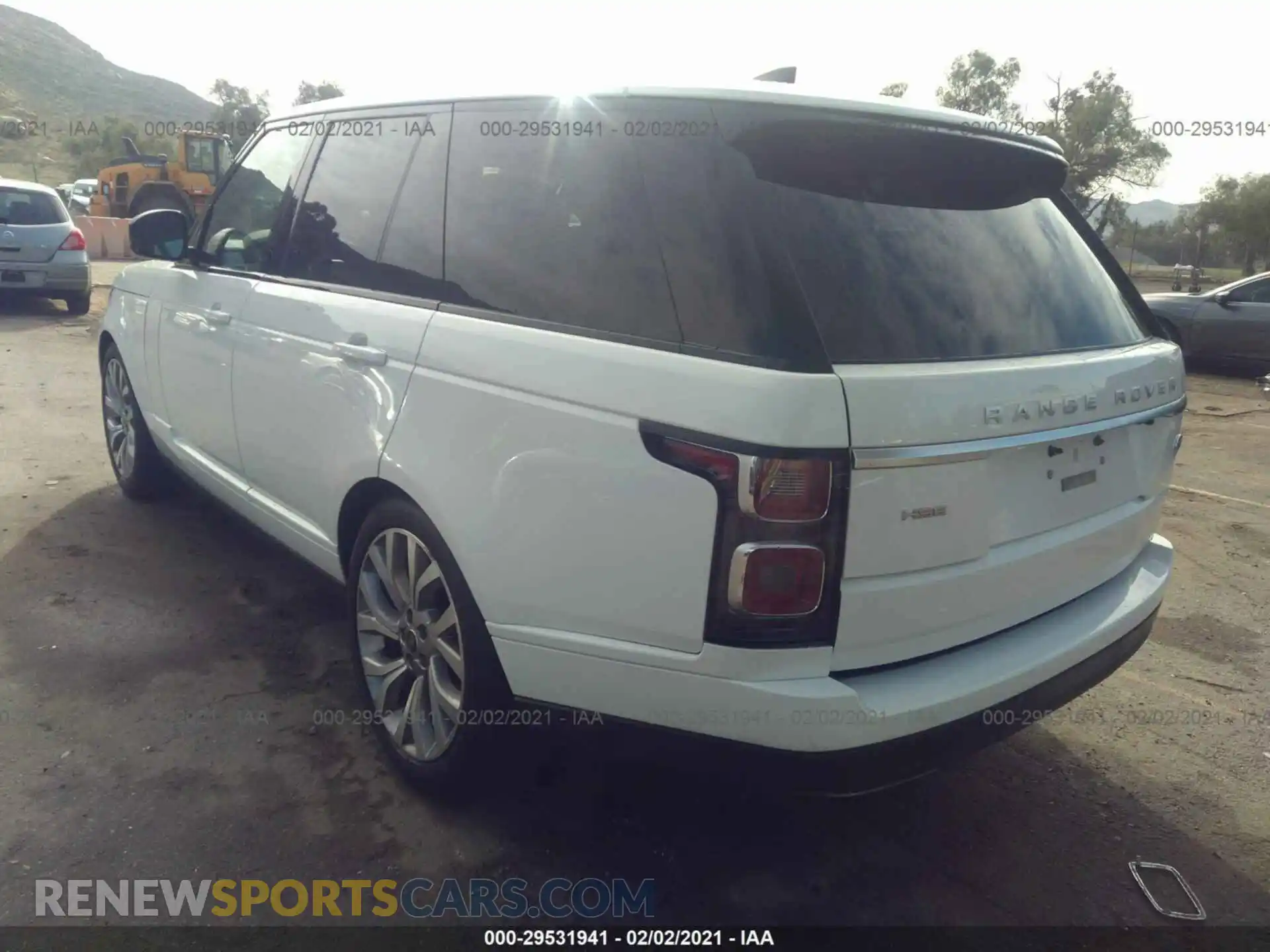 3 Photograph of a damaged car SALGS2SV0KA552844 LAND ROVER RANGE ROVER 2019