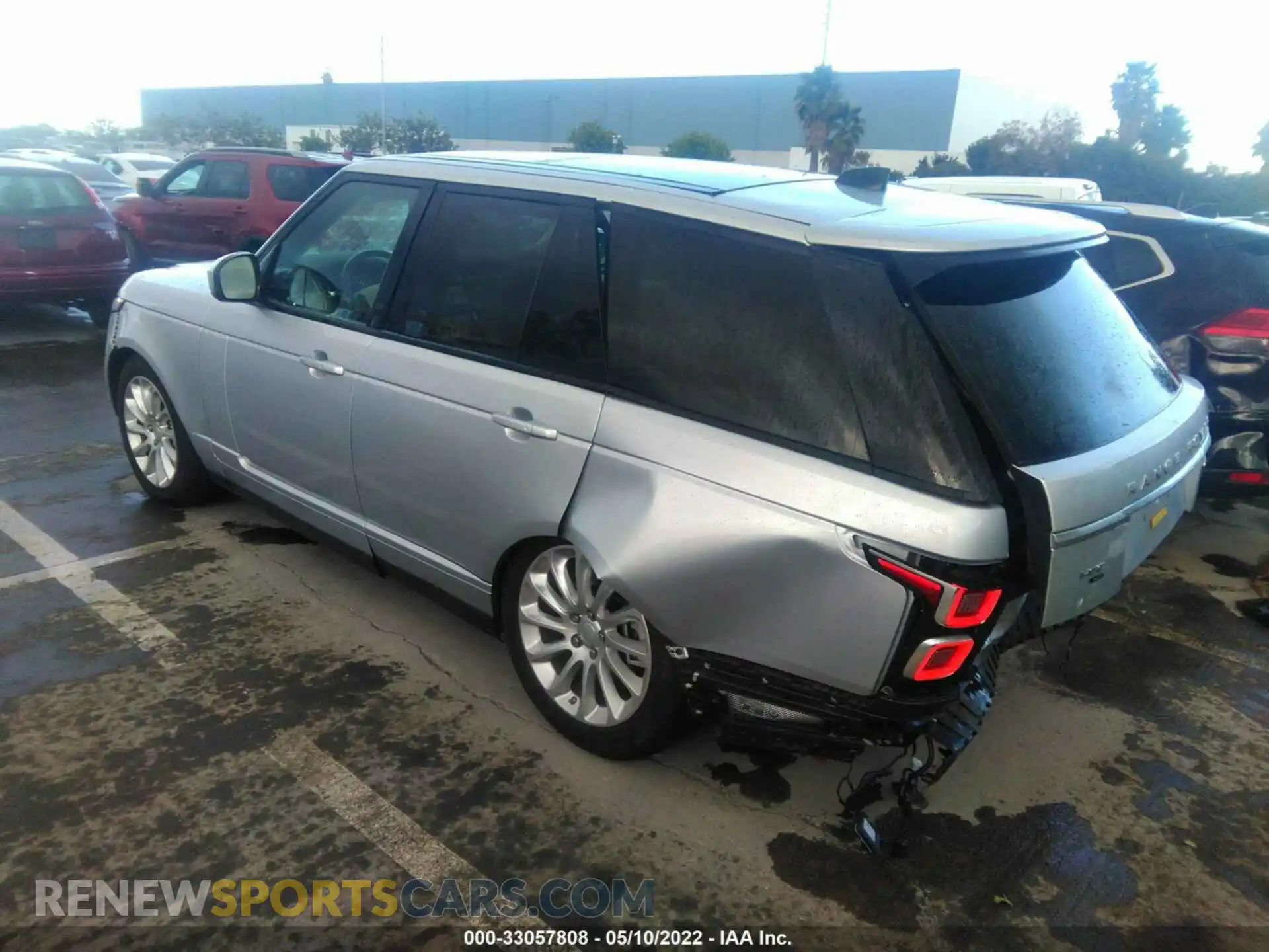 3 Photograph of a damaged car SALGS2RUXLA590354 LAND ROVER RANGE ROVER 2020