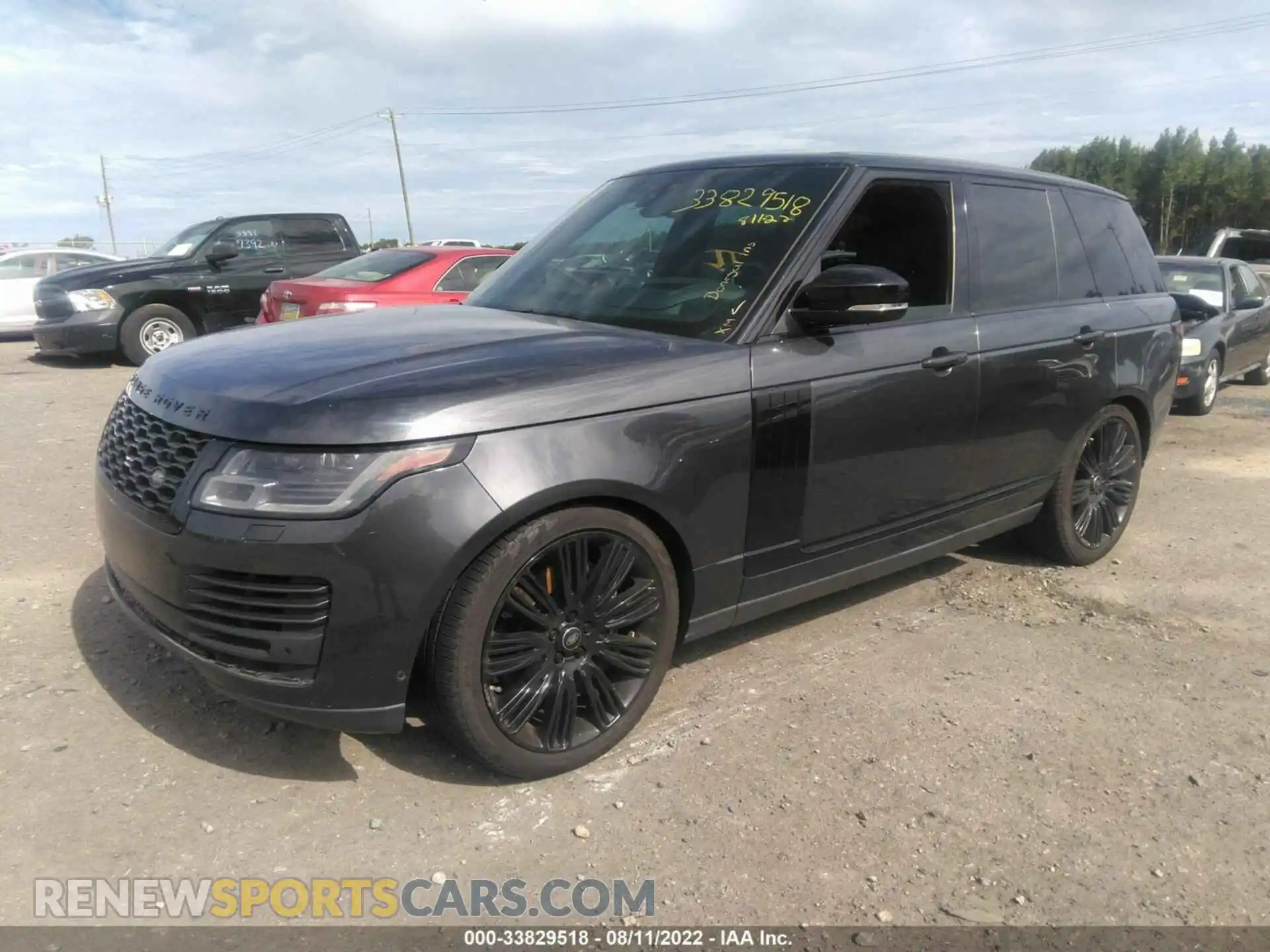 2 Photograph of a damaged car SALGS2SE0LA573288 LAND ROVER RANGE ROVER 2020