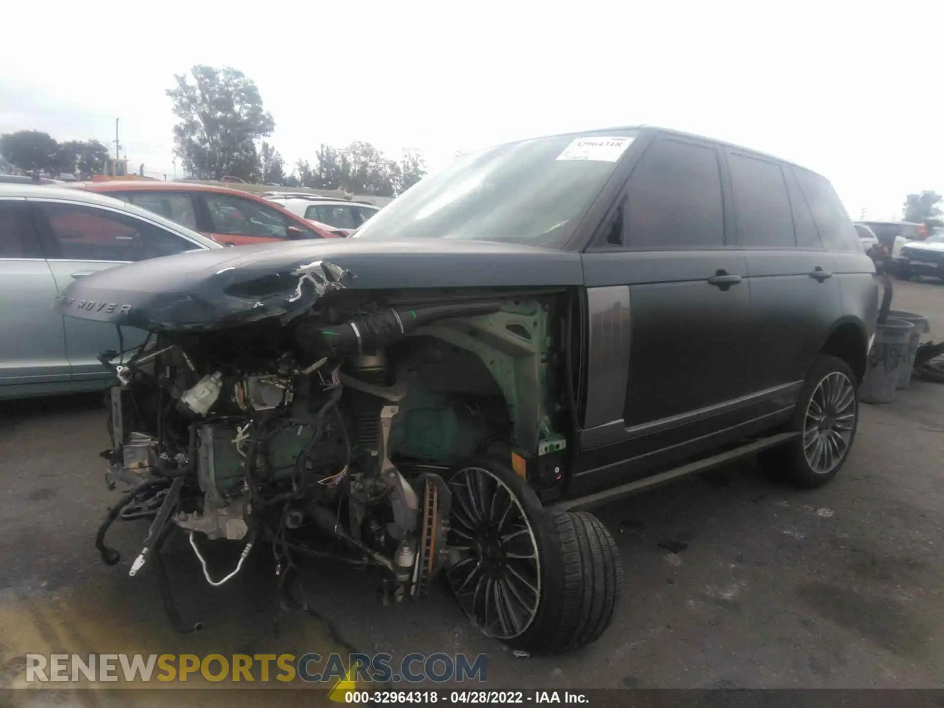 2 Photograph of a damaged car SALGS2SE2LA590724 LAND ROVER RANGE ROVER 2020
