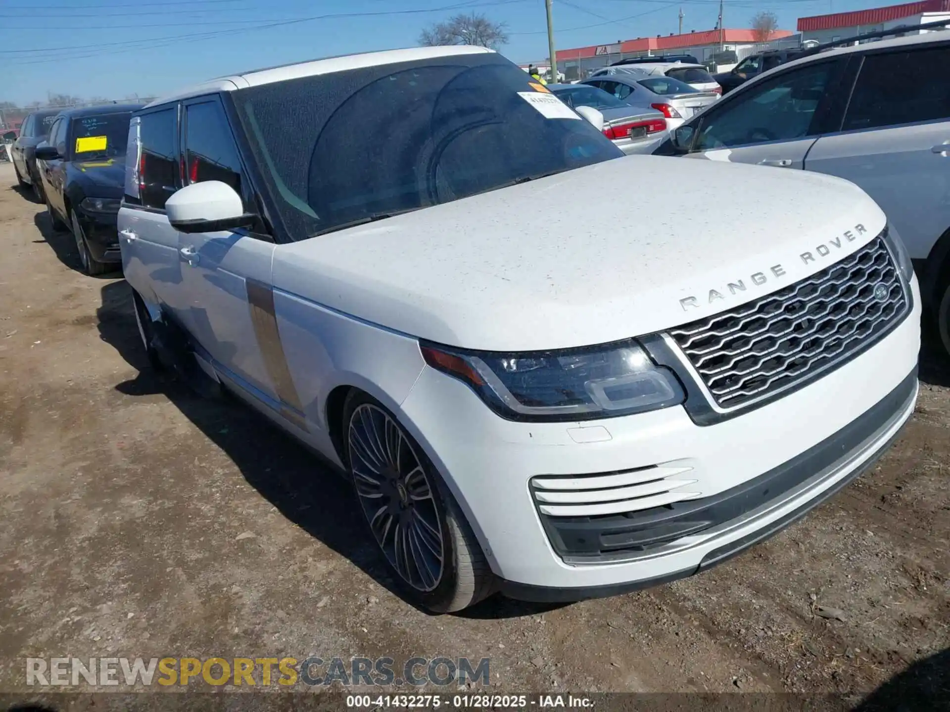 1 Photograph of a damaged car SALGS2SE8LA591649 LAND ROVER RANGE ROVER 2020