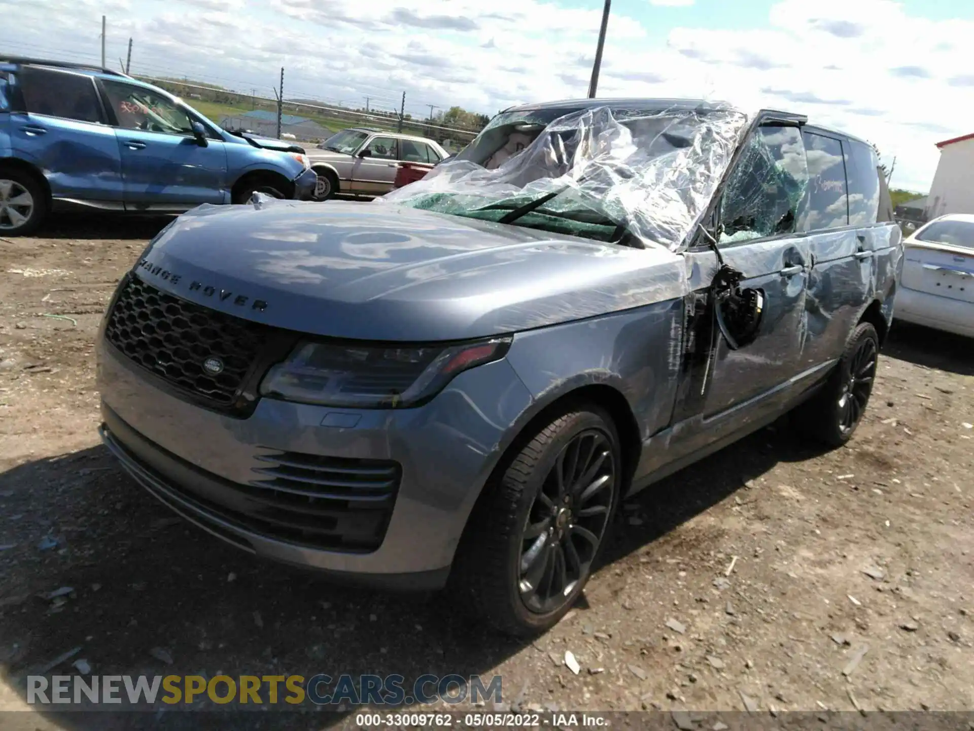2 Photograph of a damaged car SALGS2SE9LA592356 LAND ROVER RANGE ROVER 2020