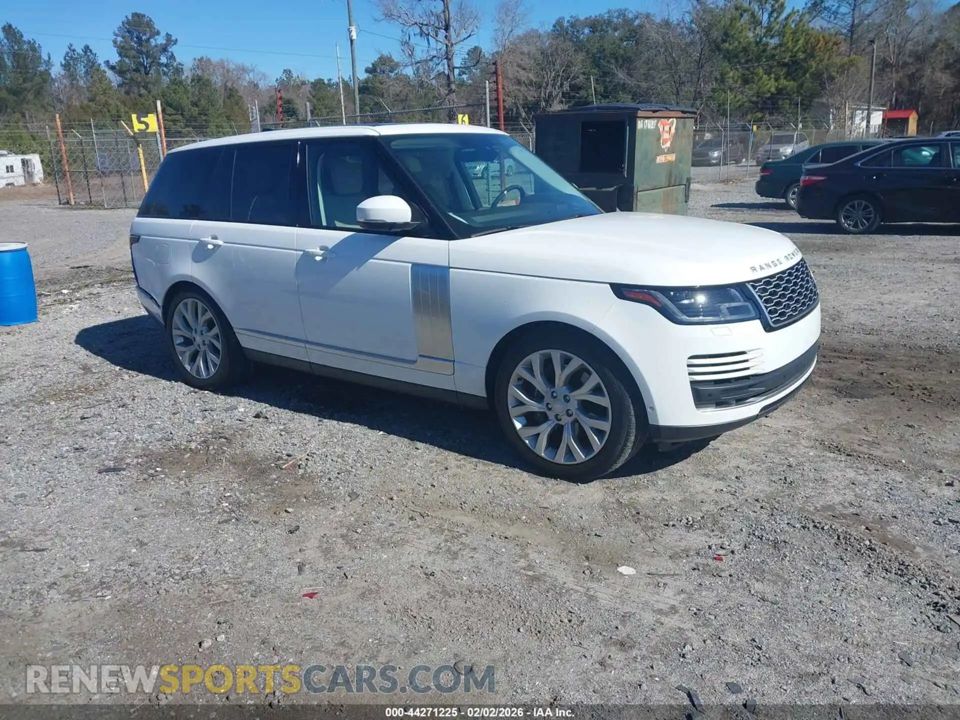 1 Photograph of a damaged car SALGS2SE2MA451565 LAND ROVER RANGE ROVER 2021