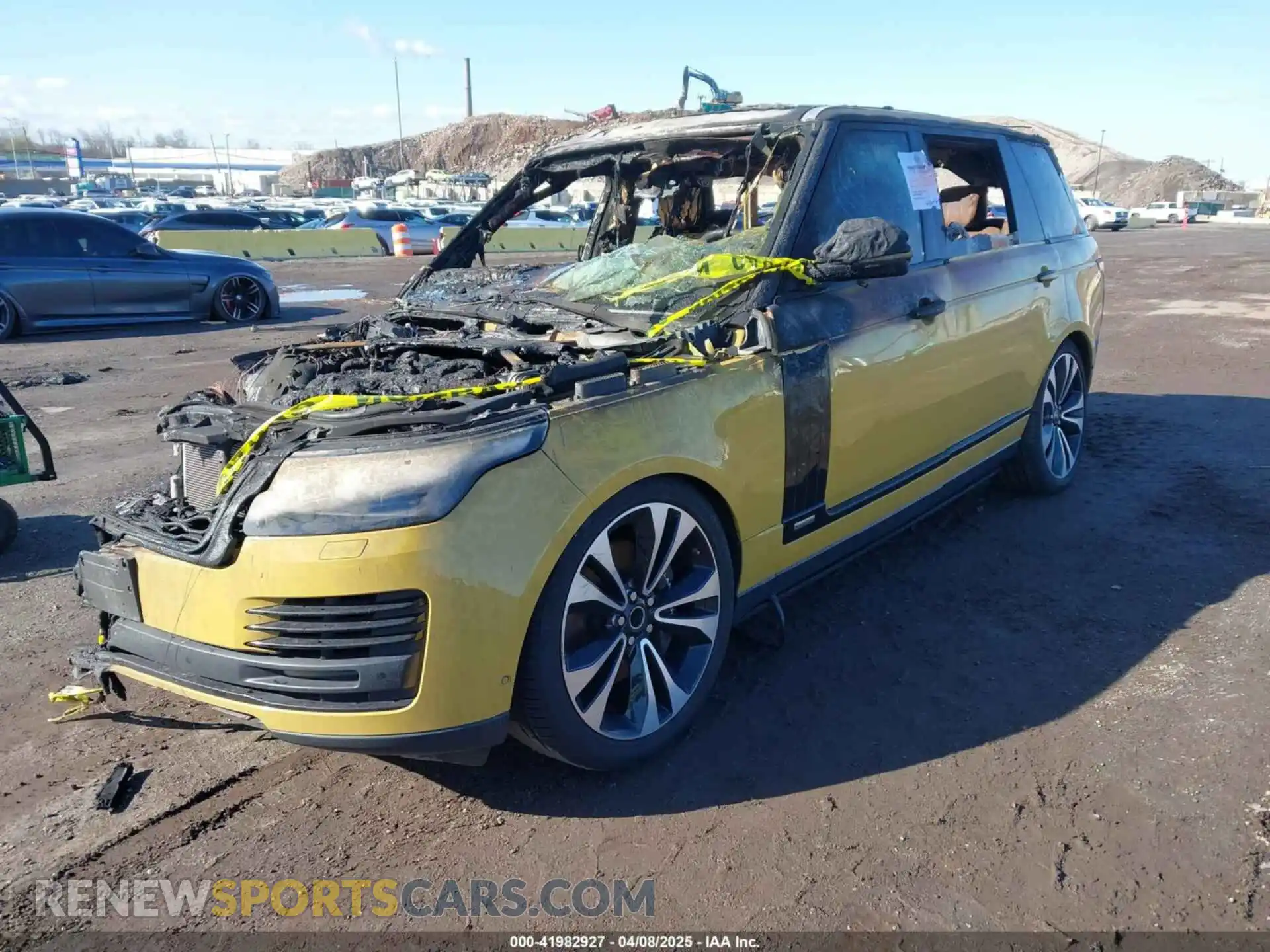 2 Photograph of a damaged car SALGU5SE9MA433642 LAND ROVER RANGE ROVER 2021
