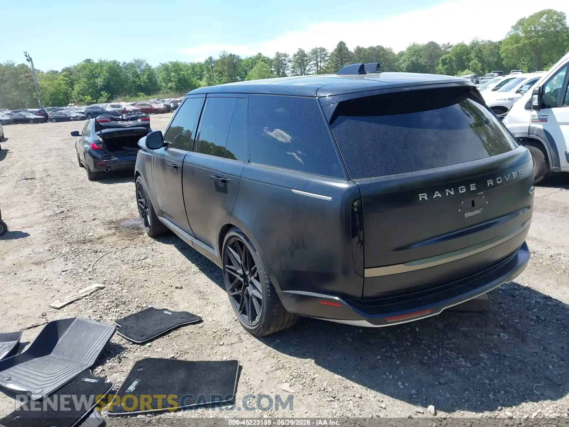 3 Photograph of a damaged car SALKP9E76PA036027 LAND ROVER RANGE ROVER 2023