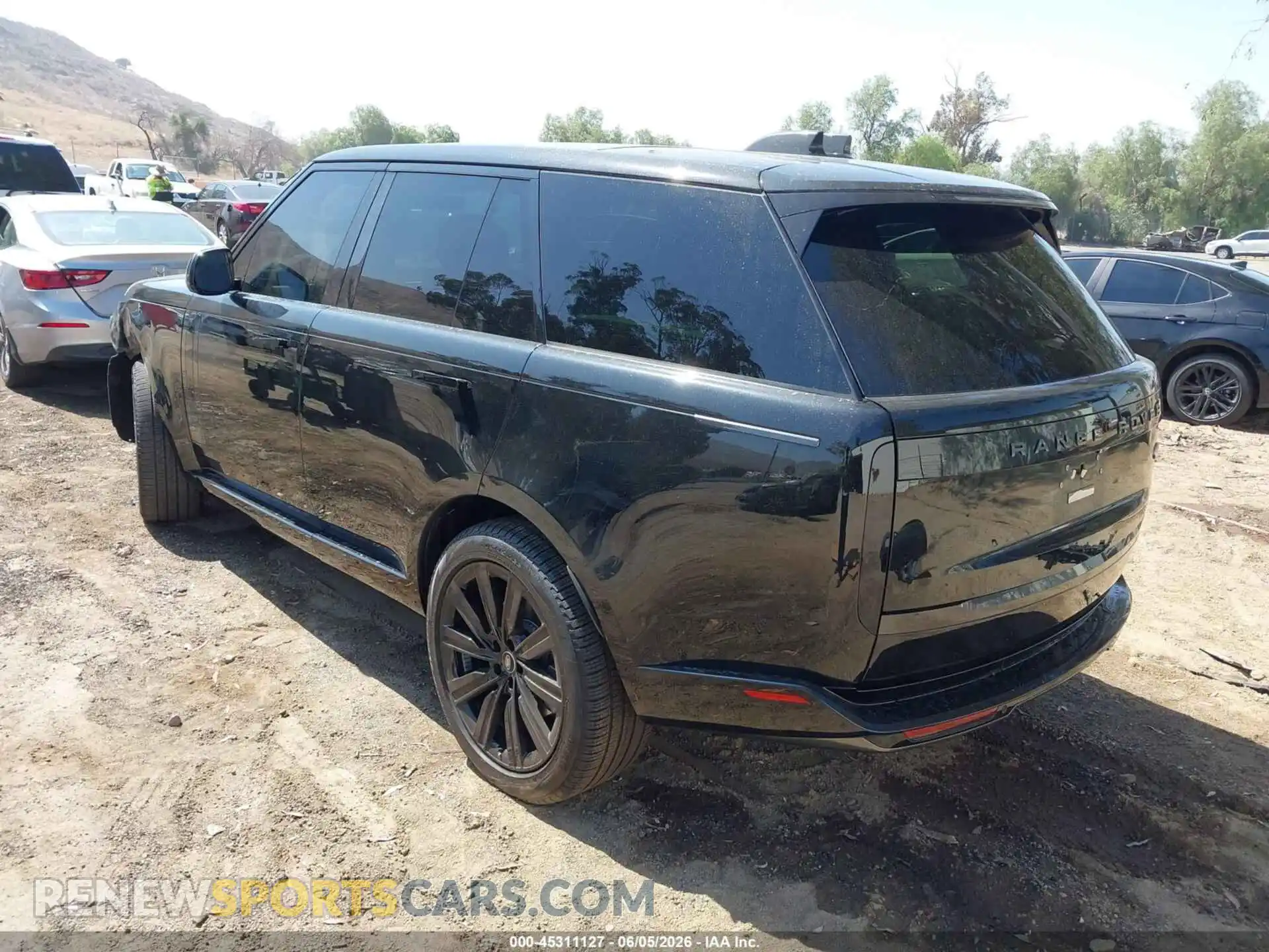 3 Photograph of a damaged car SALKP9FU0PA017641 LAND ROVER RANGE ROVER 2023