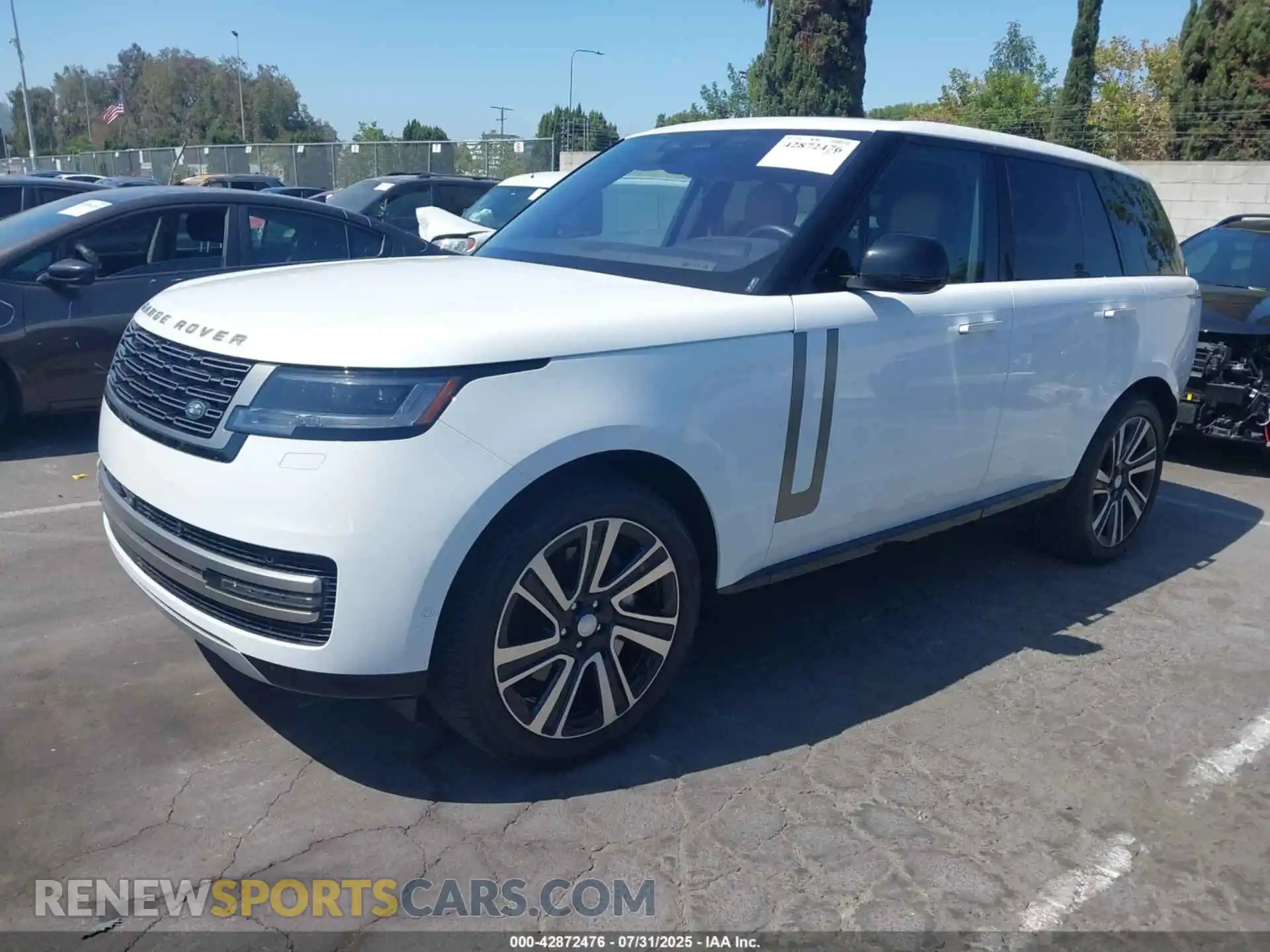 2 Photograph of a damaged car SALKP9FU0PA081260 LAND ROVER RANGE ROVER 2023