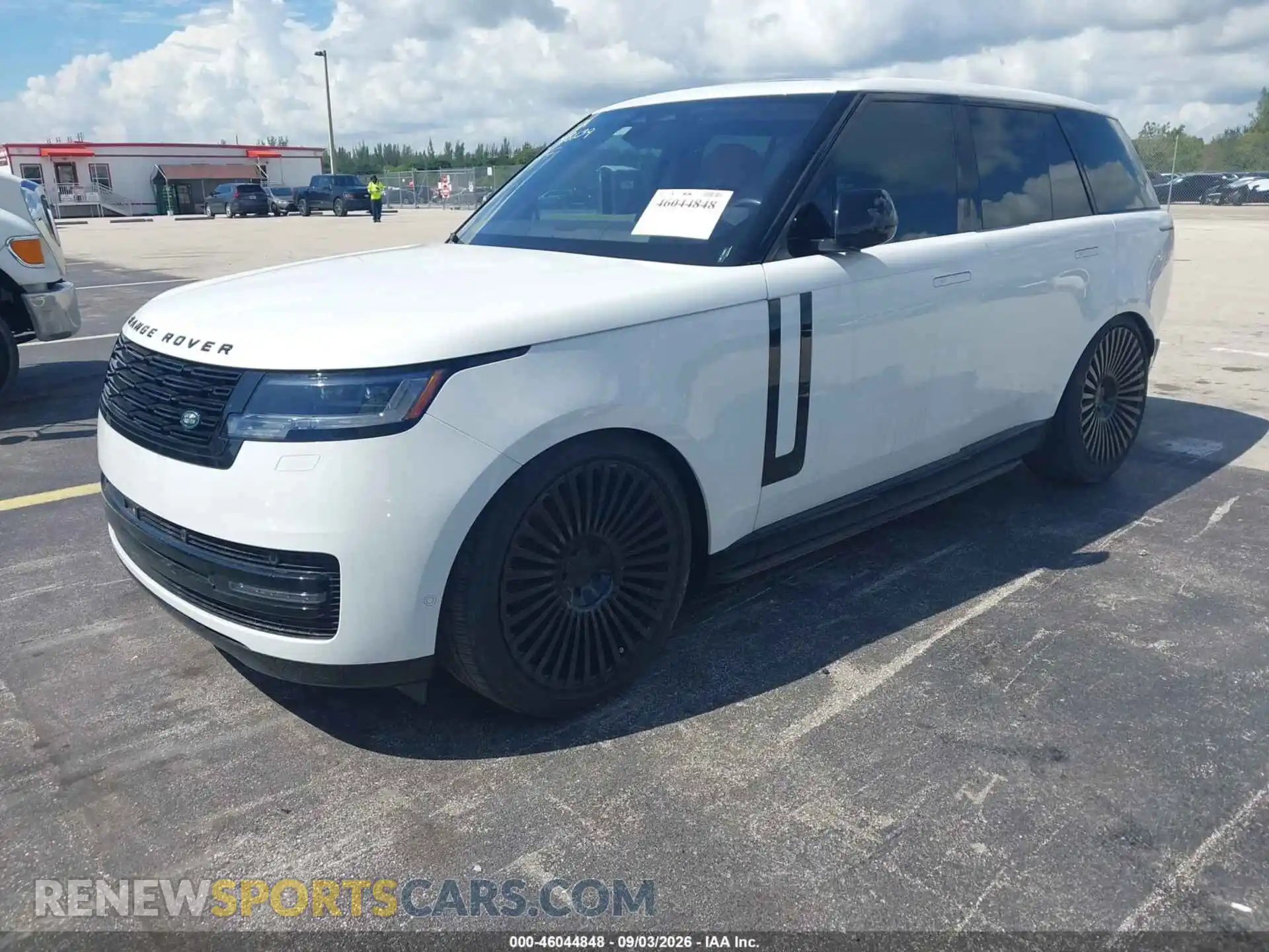 2 Photograph of a damaged car SALKP9FU5PA048139 LAND ROVER RANGE ROVER 2023