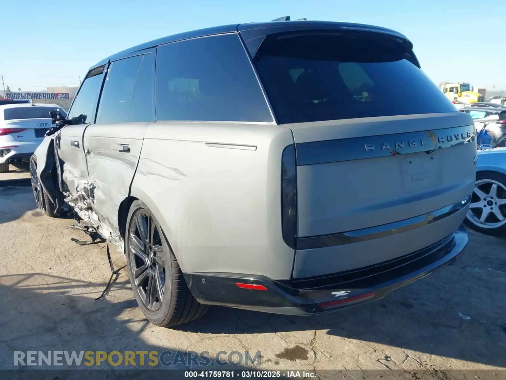 3 Photograph of a damaged car SALKP9FU9PA044756 LAND ROVER RANGE ROVER 2023