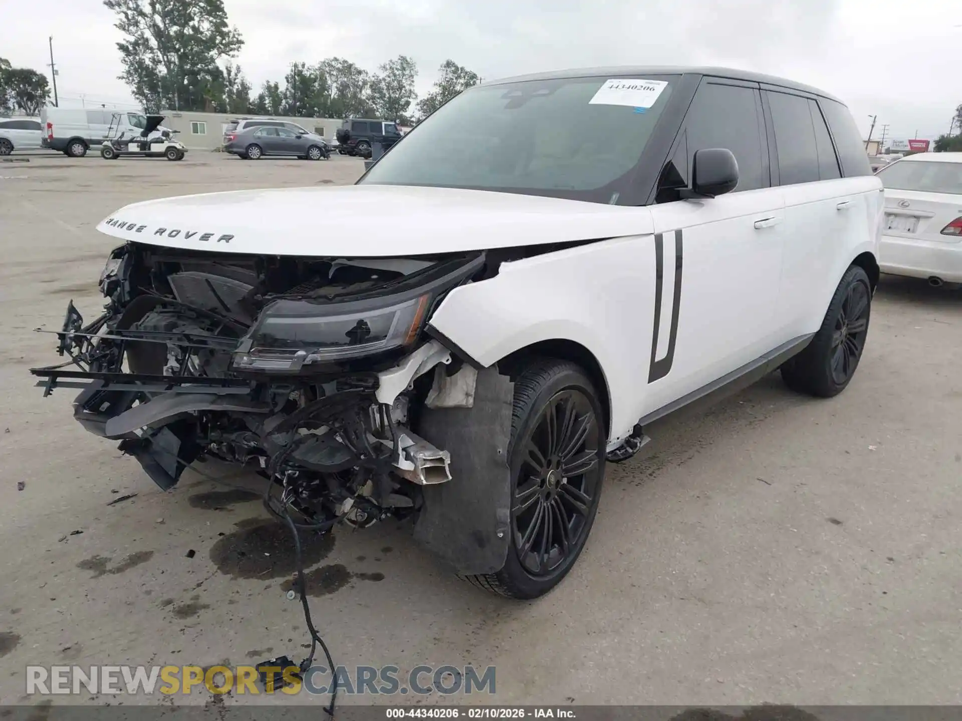 2 fotografías del automóvil dañado SALKP9FU3RA099013 LAND ROVER RANGE ROVER 2024