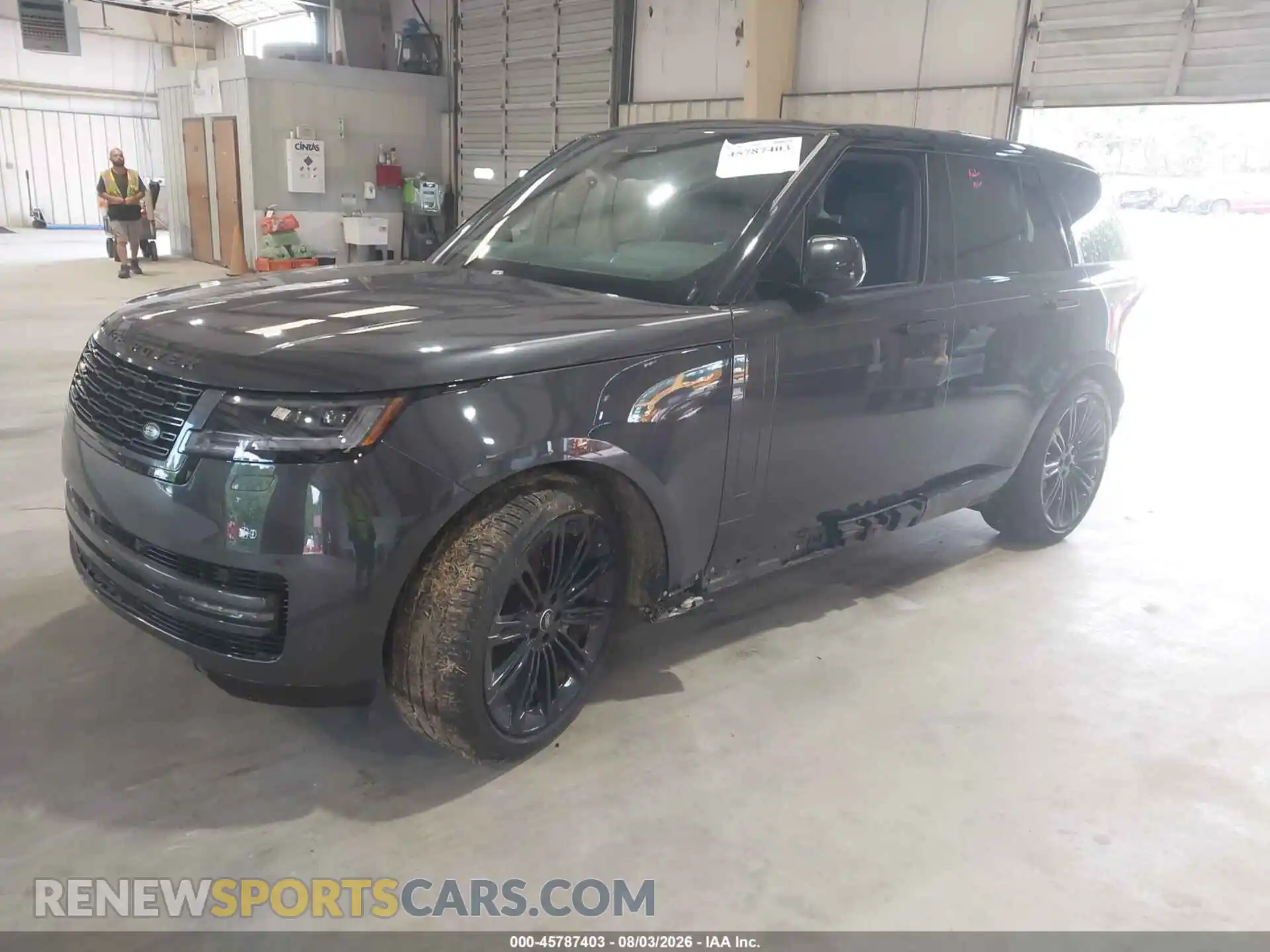 2 fotografías del automóvil dañado SALKP9FU6RA094890 LAND ROVER RANGE ROVER 2024
