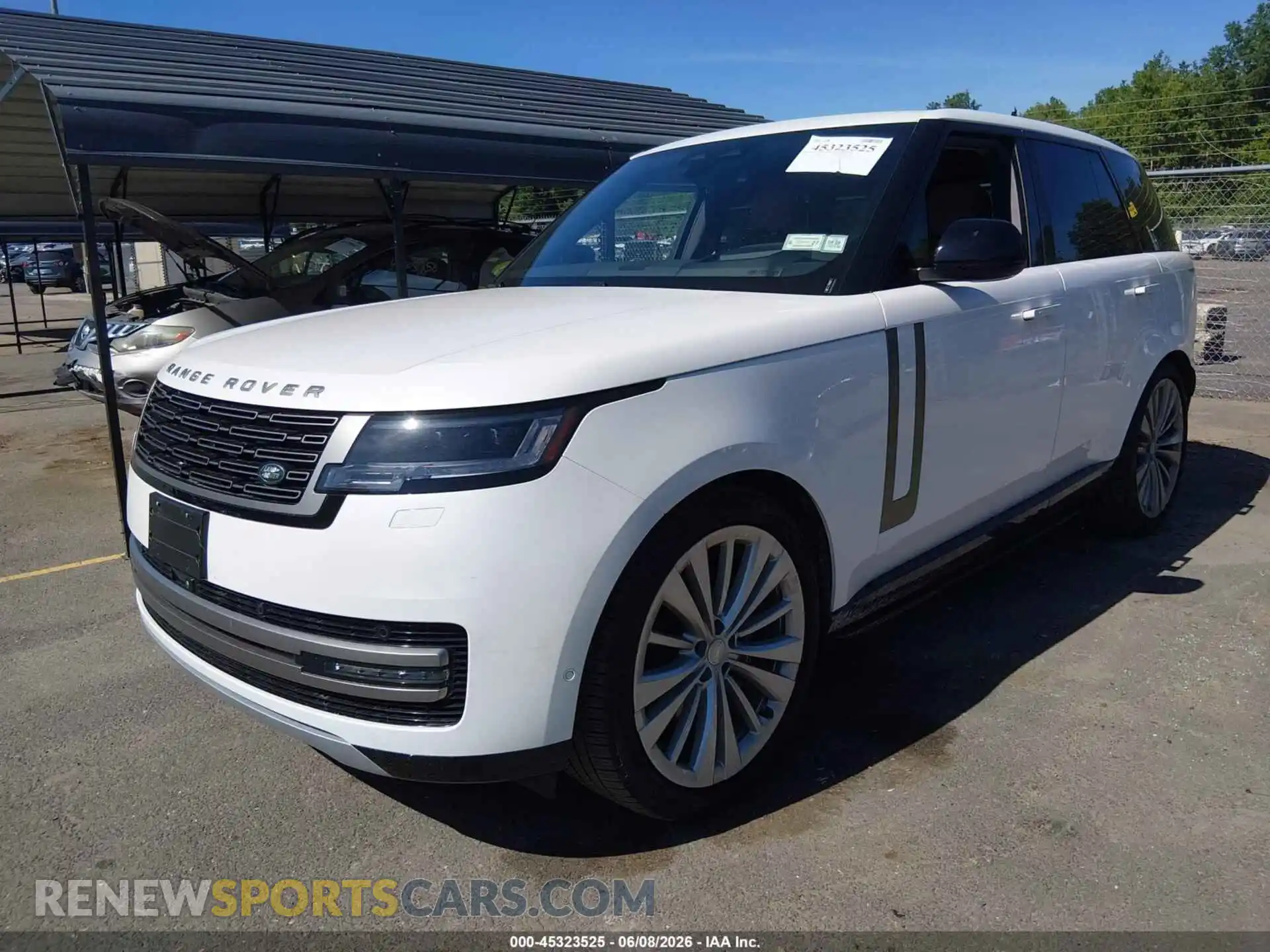 2 fotografías del automóvil dañado SALKP9FUXRA208518 LAND ROVER RANGE ROVER 2024
