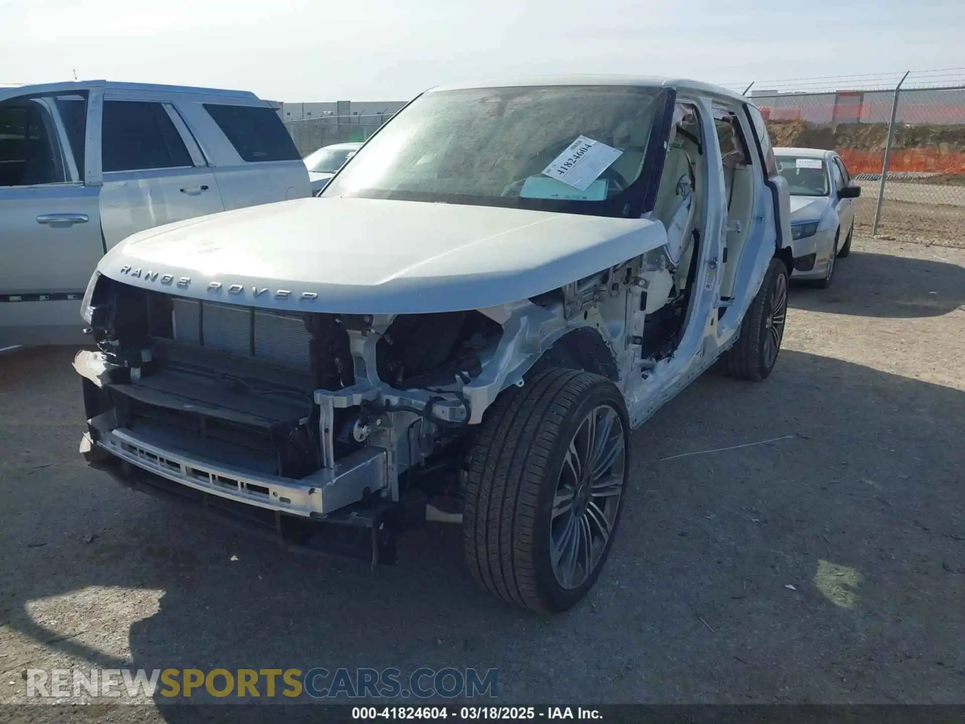 2 Photograph of a damaged car SALKP9E92SA276184 LAND ROVER RANGE ROVER 2025