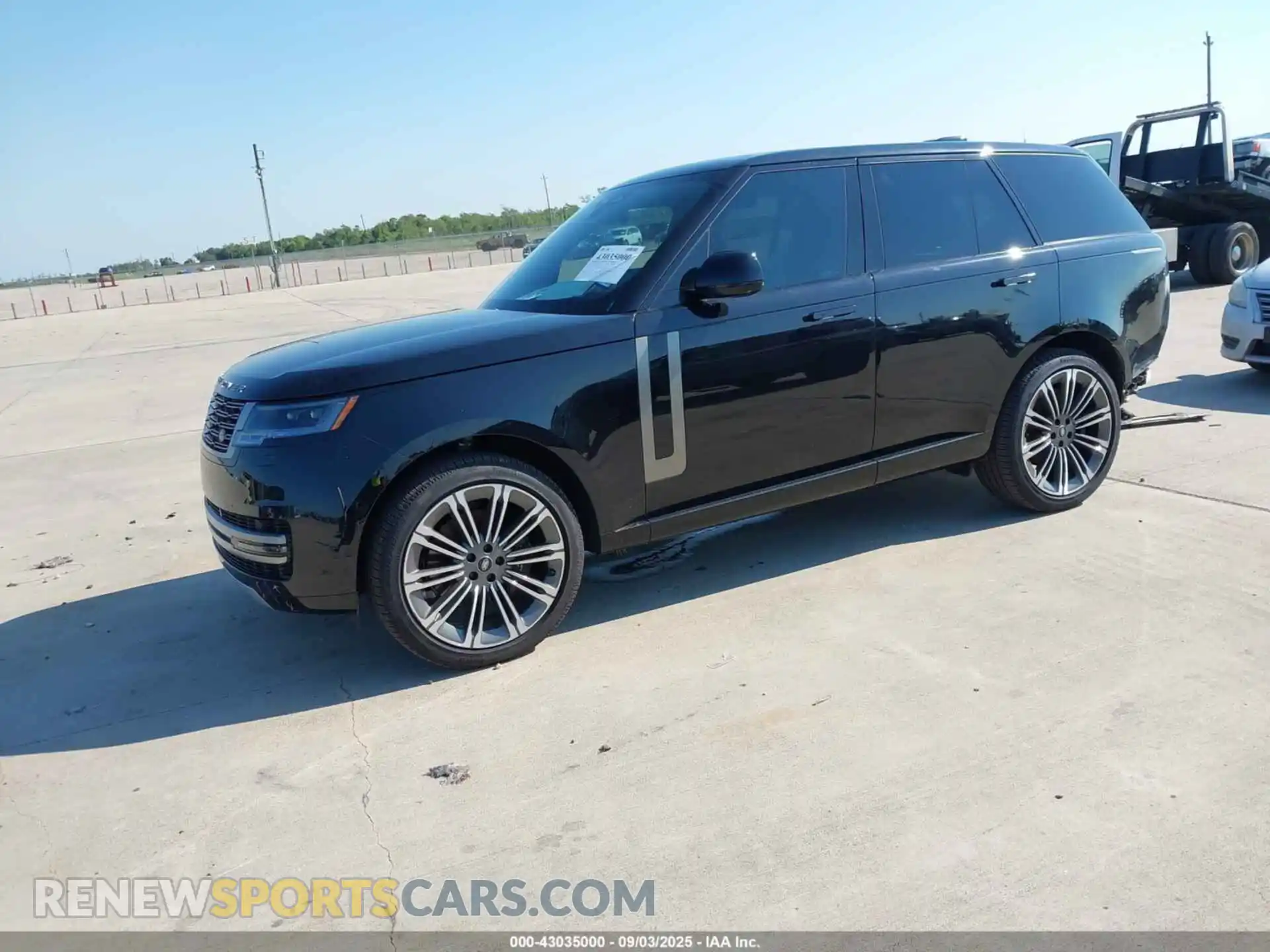 2 Photograph of a damaged car SALKP9FU7SA276636 LAND ROVER RANGE ROVER 2025