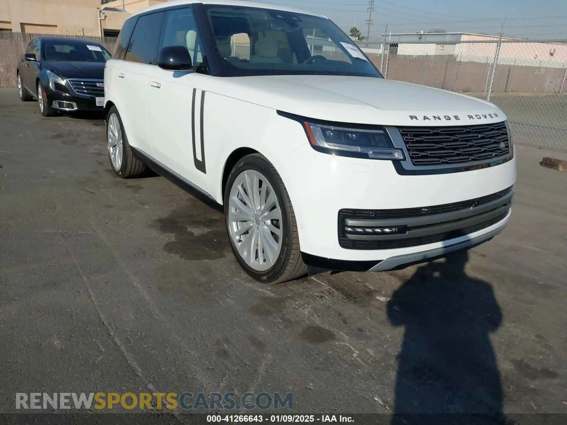 1 Photograph of a damaged car SALKP9FU8SA282042 LAND ROVER RANGE ROVER 2025