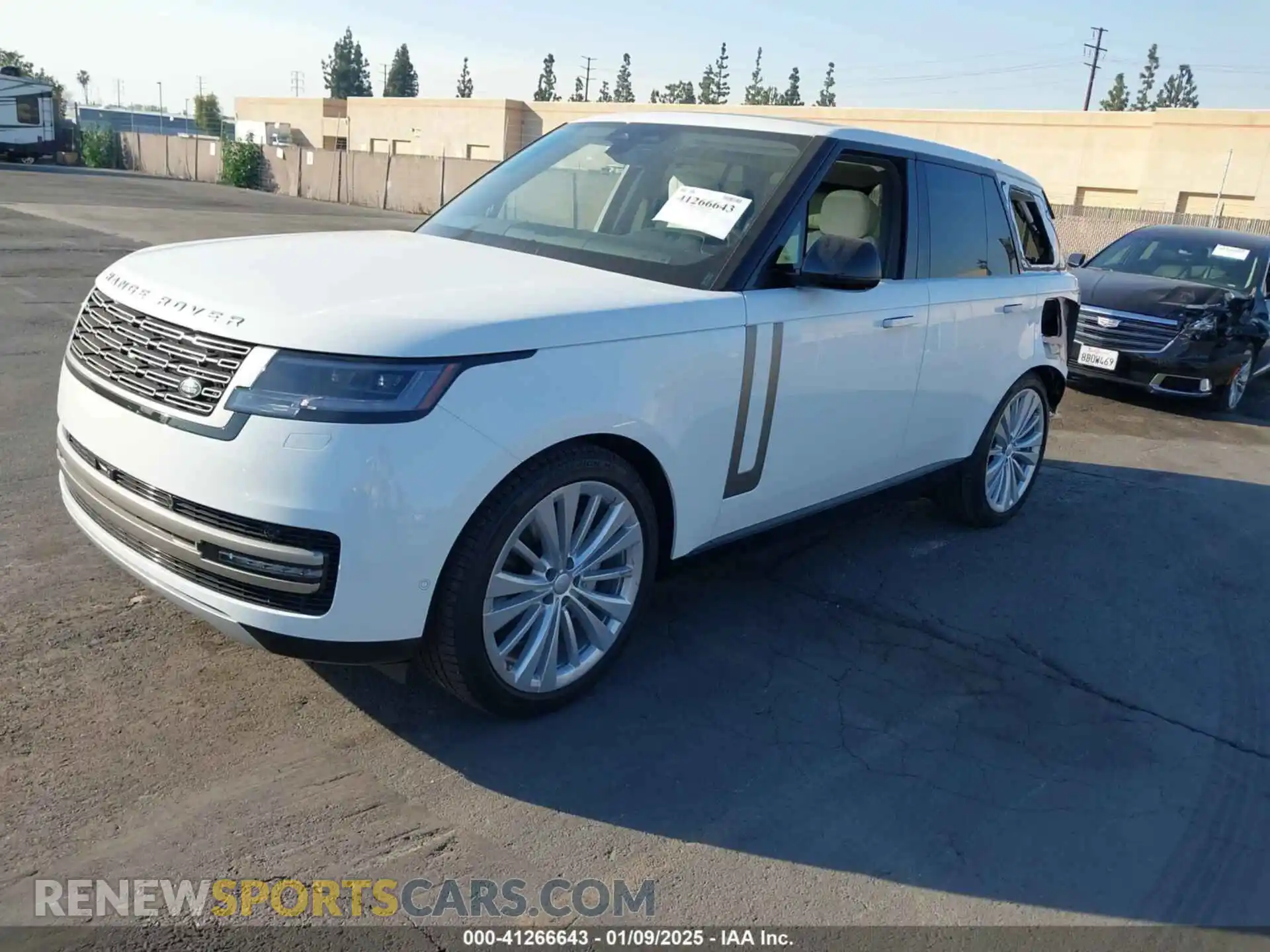 2 Photograph of a damaged car SALKP9FU8SA282042 LAND ROVER RANGE ROVER 2025