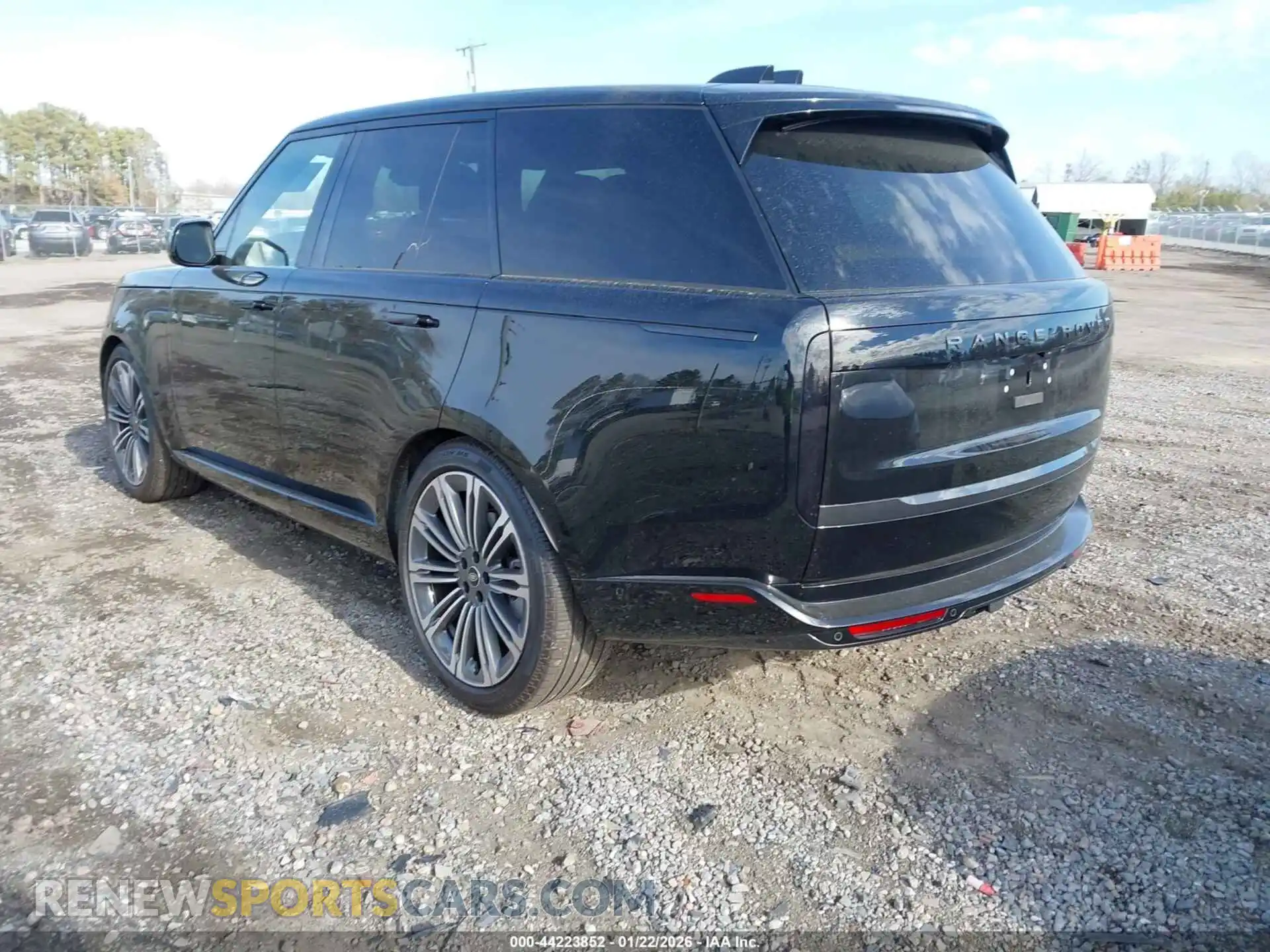 3 Photograph of a damaged car SALKP9FU8SA313483 LAND ROVER RANGE ROVER 2025