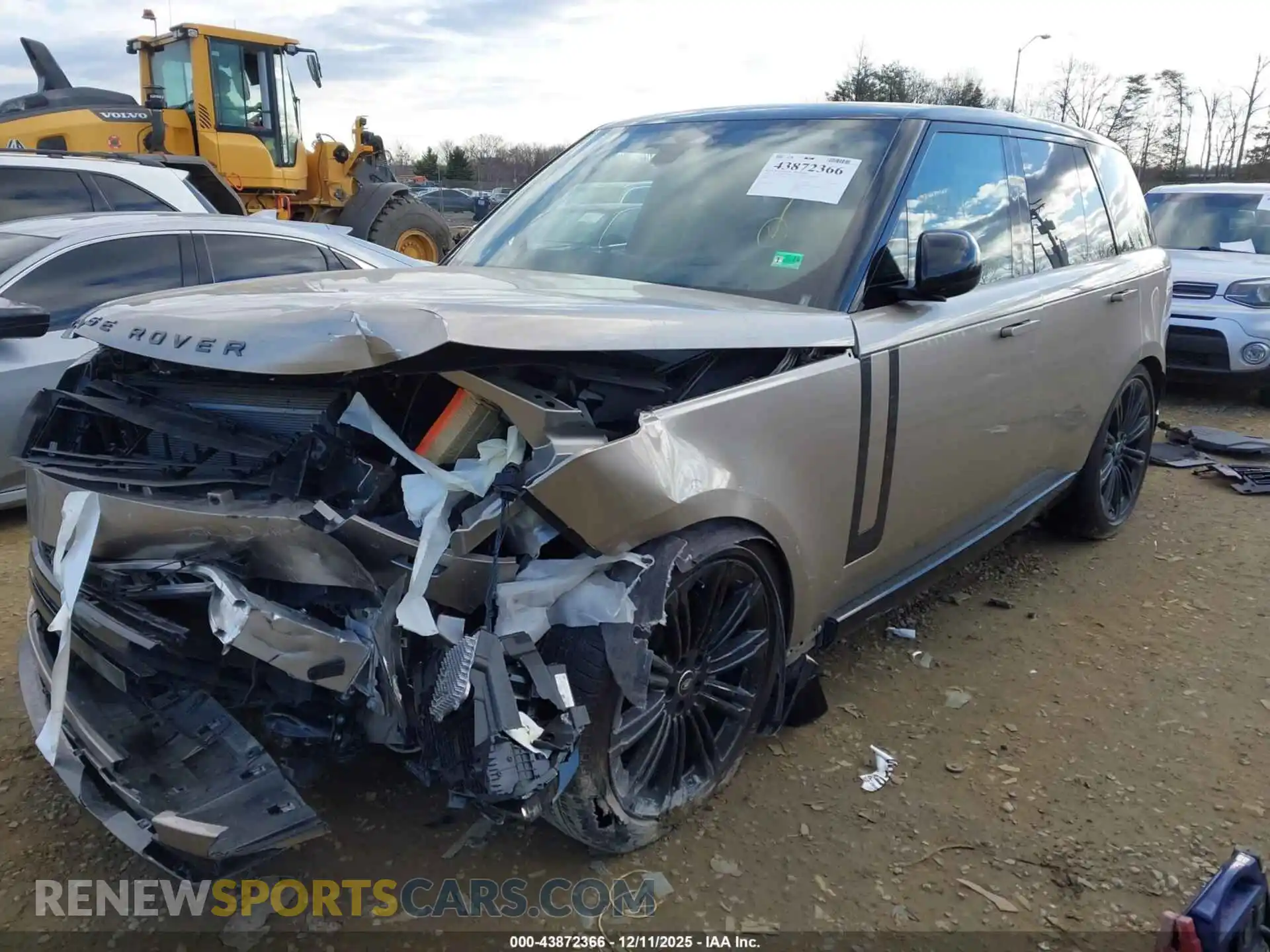 2 Photograph of a damaged car SALKP9FUXSA284665 LAND ROVER RANGE ROVER 2025