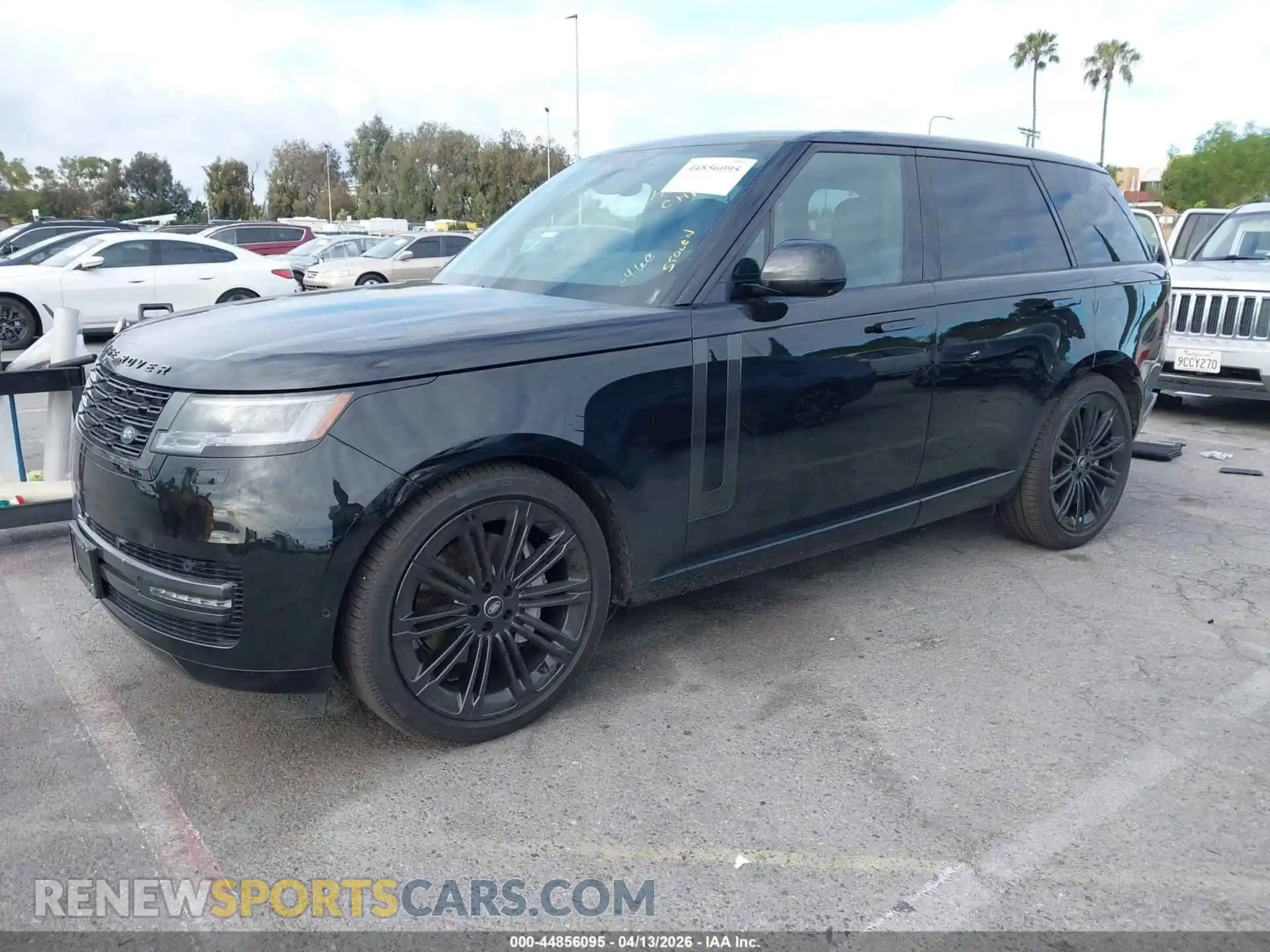 2 fotografías del automóvil dañado SALKP9FUXSA288120 LAND ROVER RANGE ROVER 2025