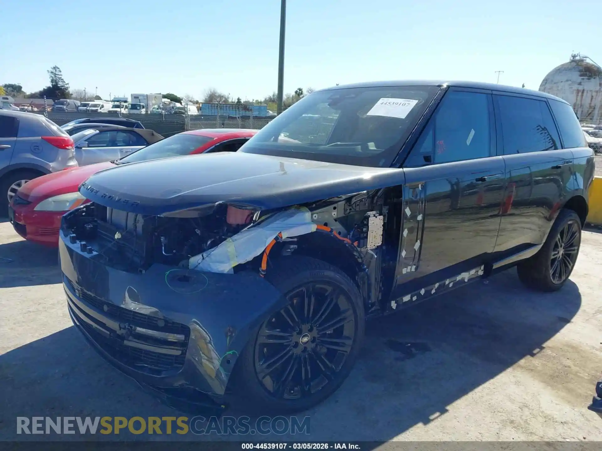 2 Photograph of a damaged car SALKPBE98SA331499 LAND ROVER RANGE ROVER 2025