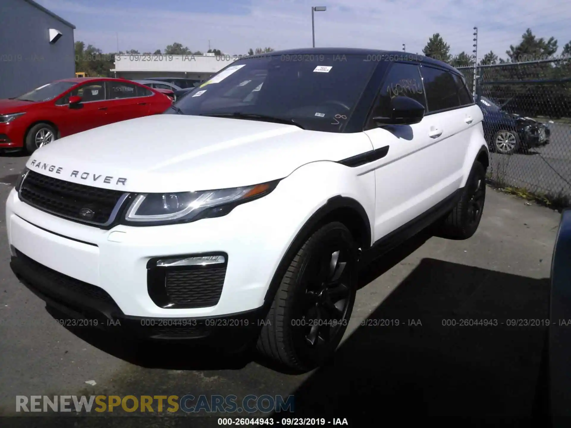 2 Photograph of a damaged car SALVP2RX2KH332743 LAND ROVER RANGE ROVER EVOQU 2019