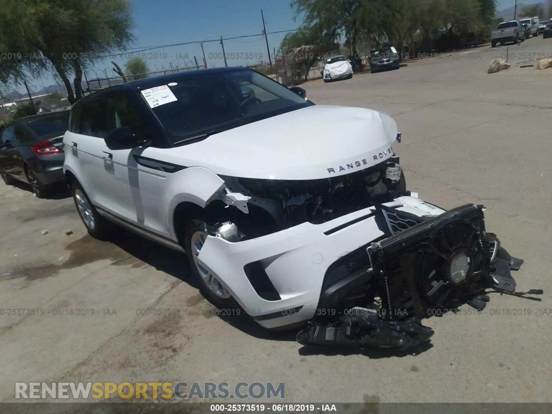 1 Photograph of a damaged car SALZJ2FX4LH004409 LAND ROVER RANGE ROVER EVOQU 2020