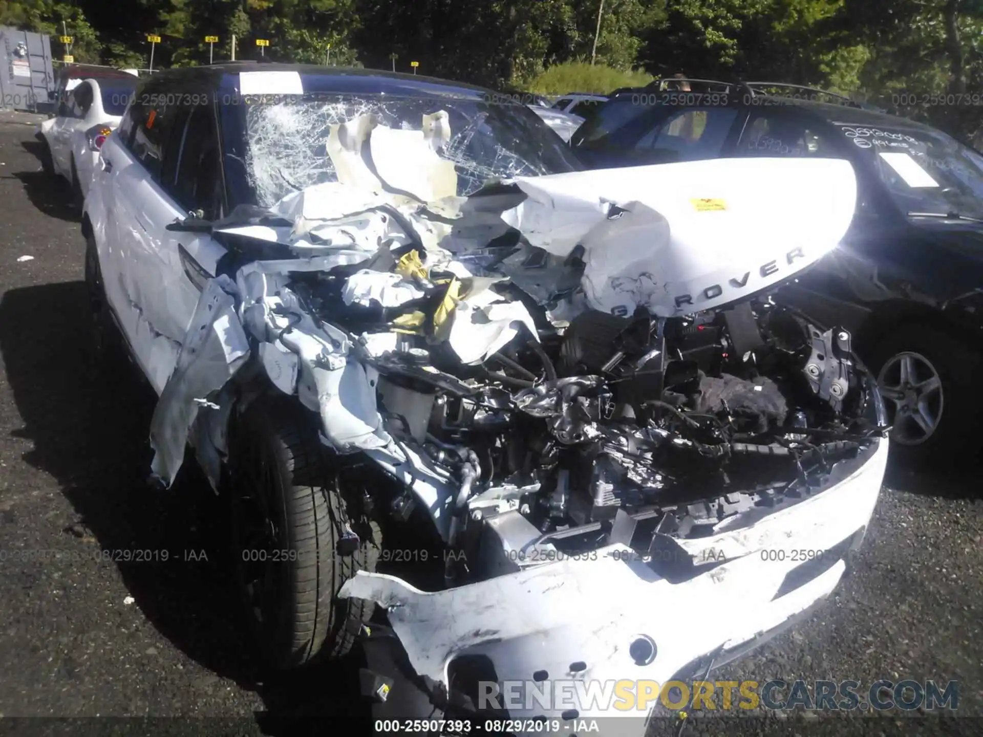 6 Photograph of a damaged car SALZT2GX6LH020474 LAND ROVER RANGE ROVER EVOQU 2020