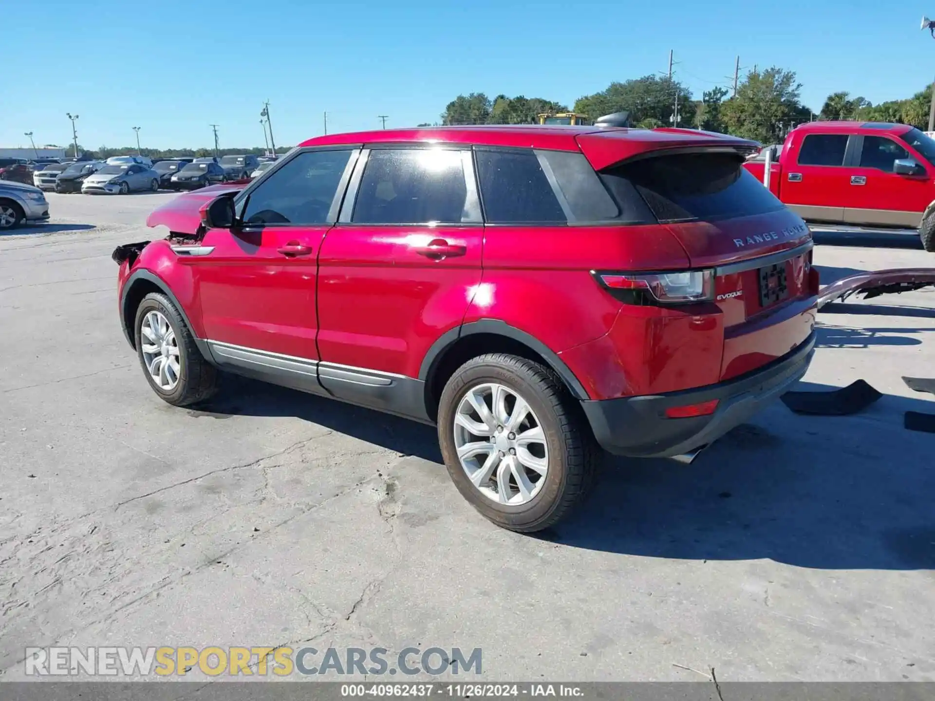 3 Photograph of a damaged car SALVP2RX6KH339873 LAND ROVER RANGE ROVER EVOQUE 2019