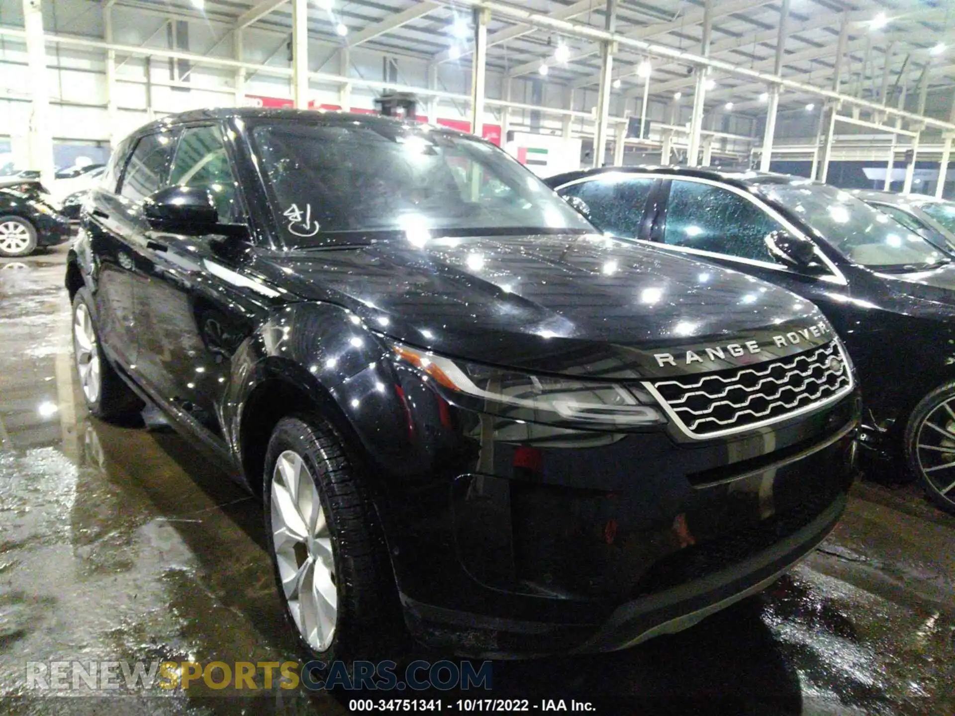 1 Photograph of a damaged car 000ZP2FX7LH076011 LAND ROVER RANGE ROVER EVOQUE 2020