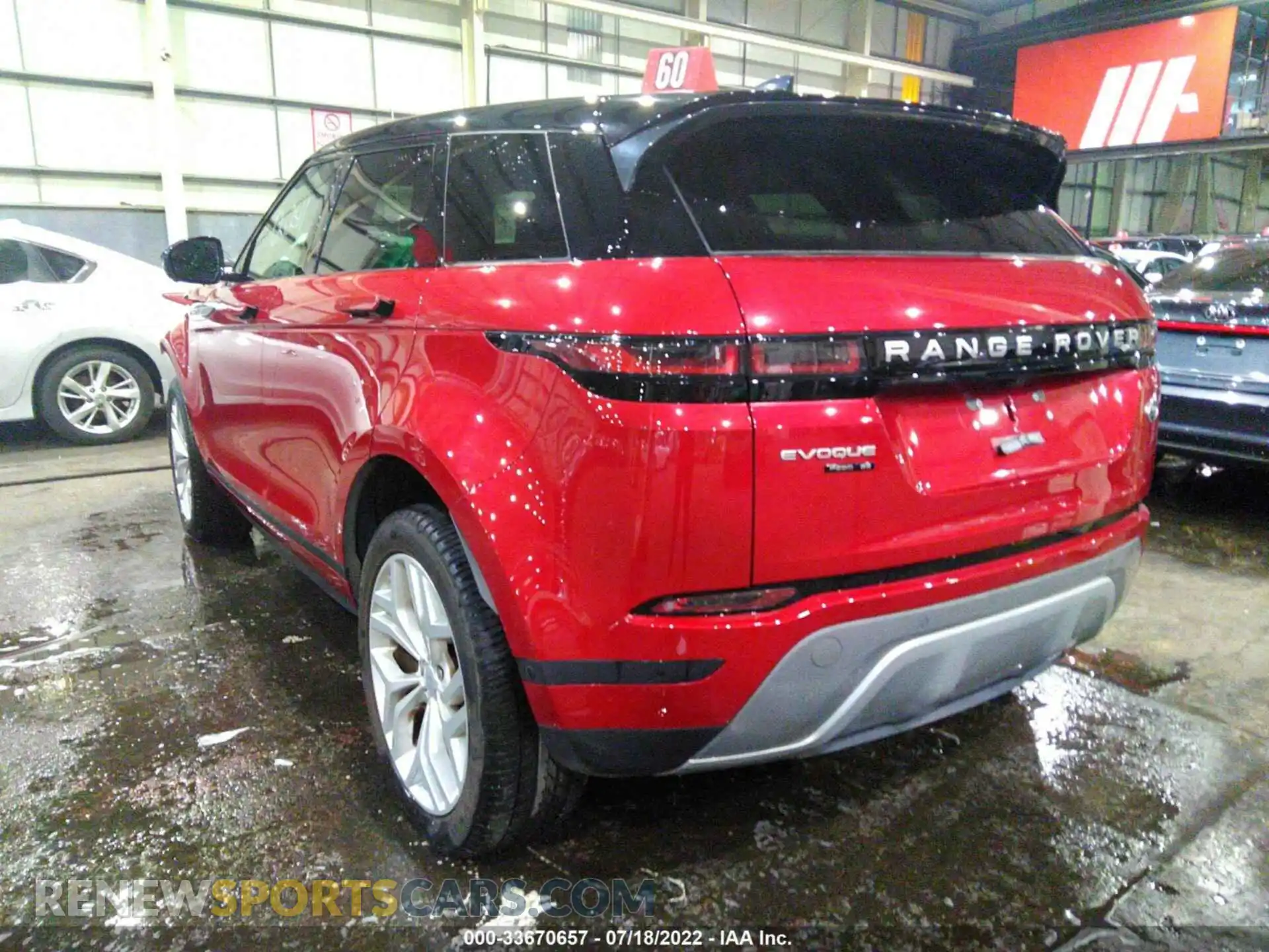 3 Photograph of a damaged car 00LZP2FX2LH028920 LAND ROVER RANGE ROVER EVOQUE 2020