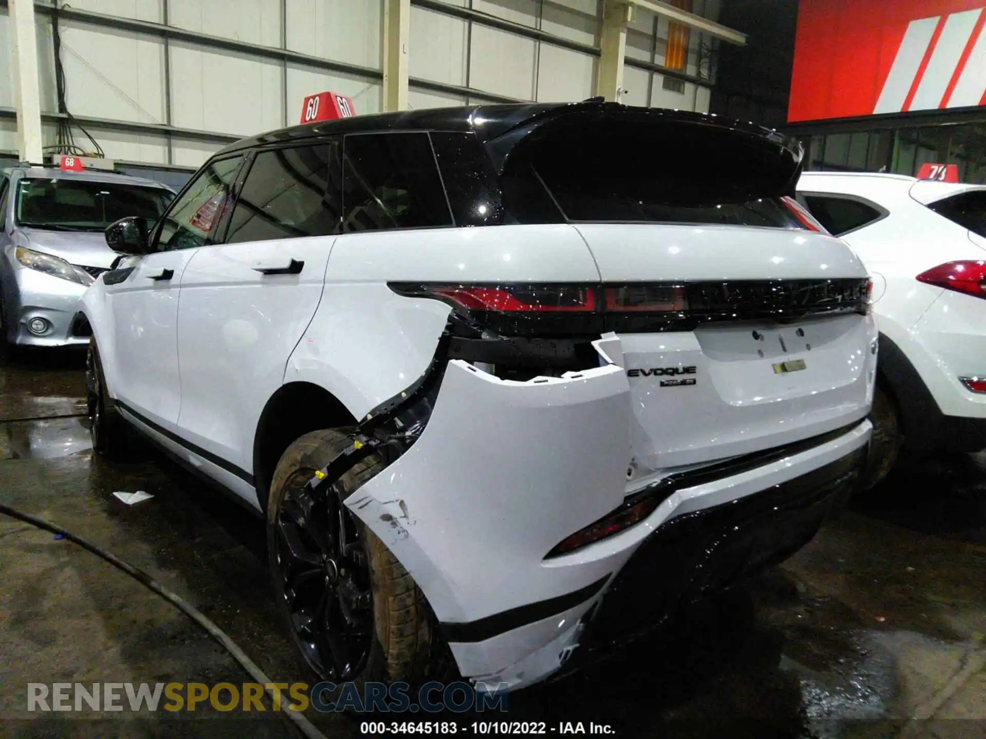 3 Photograph of a damaged car 00LZP2FX4LH112415 LAND ROVER RANGE ROVER EVOQUE 2020