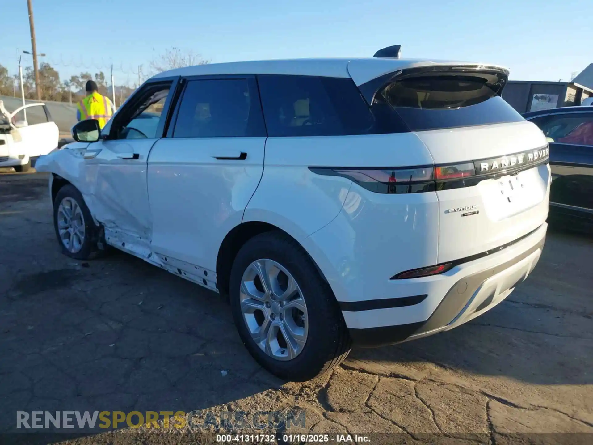 3 Photograph of a damaged car SALZJ2FX1LH032412 LAND ROVER RANGE ROVER EVOQUE 2020