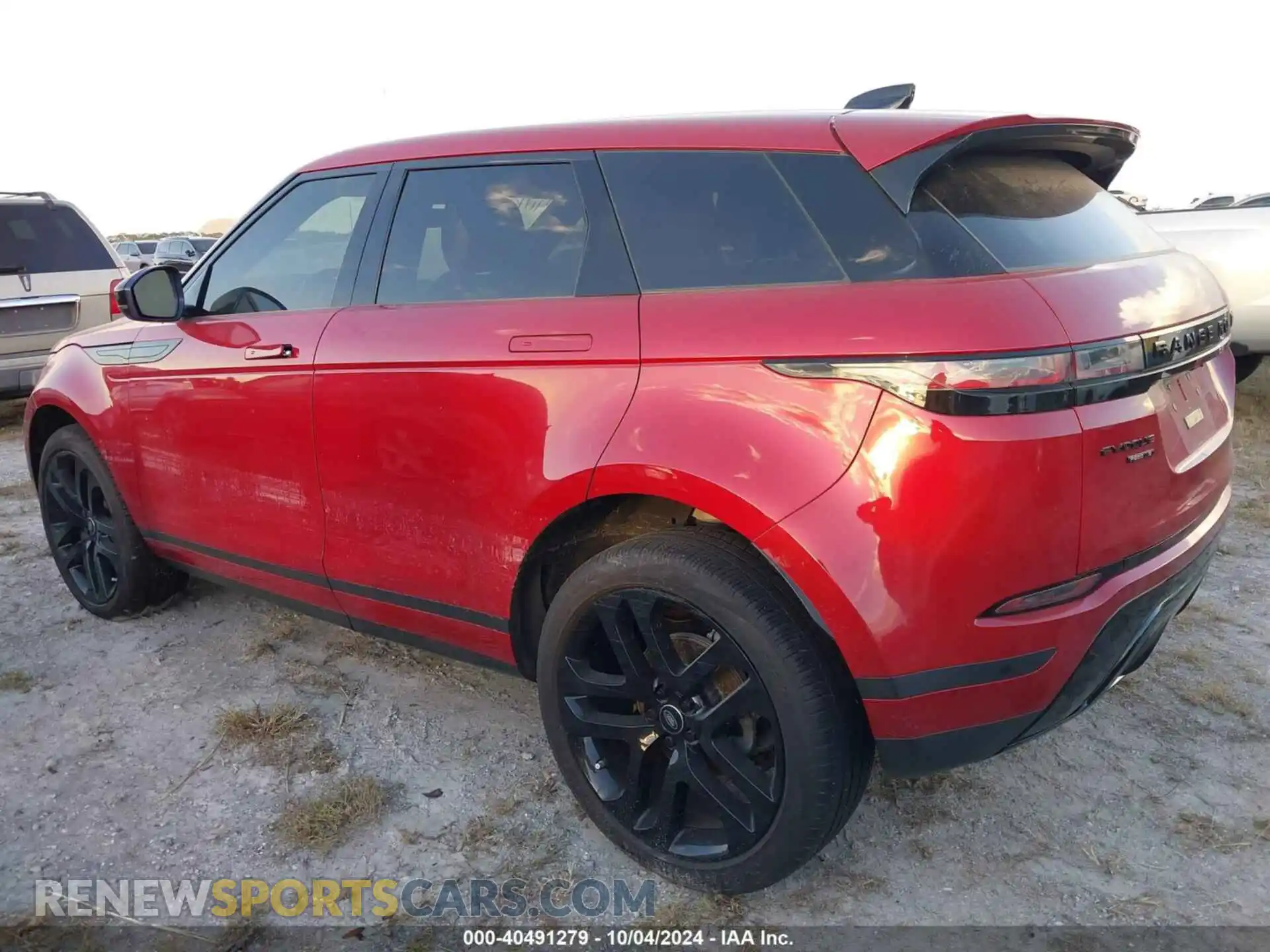 3 Photograph of a damaged car SALZJ2FX3LH087704 LAND ROVER RANGE ROVER EVOQUE 2020