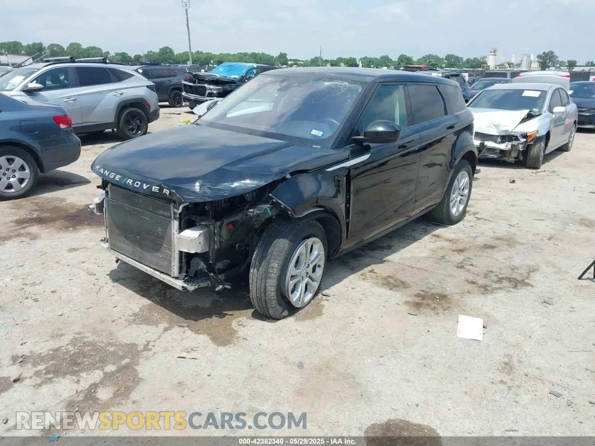 2 Photograph of a damaged car SALZJ2FX6LH081685 LAND ROVER RANGE ROVER EVOQUE 2020
