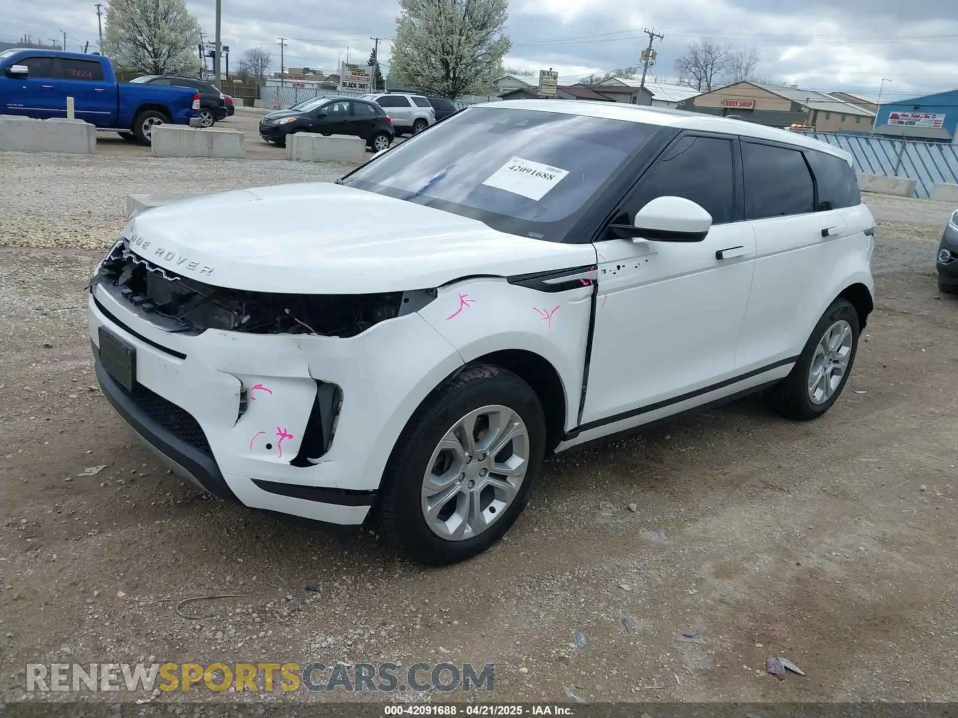 2 Фотография поврежденного автомобиля SALZJ2FX8LH060725 LAND ROVER RANGE ROVER EVOQUE 2020