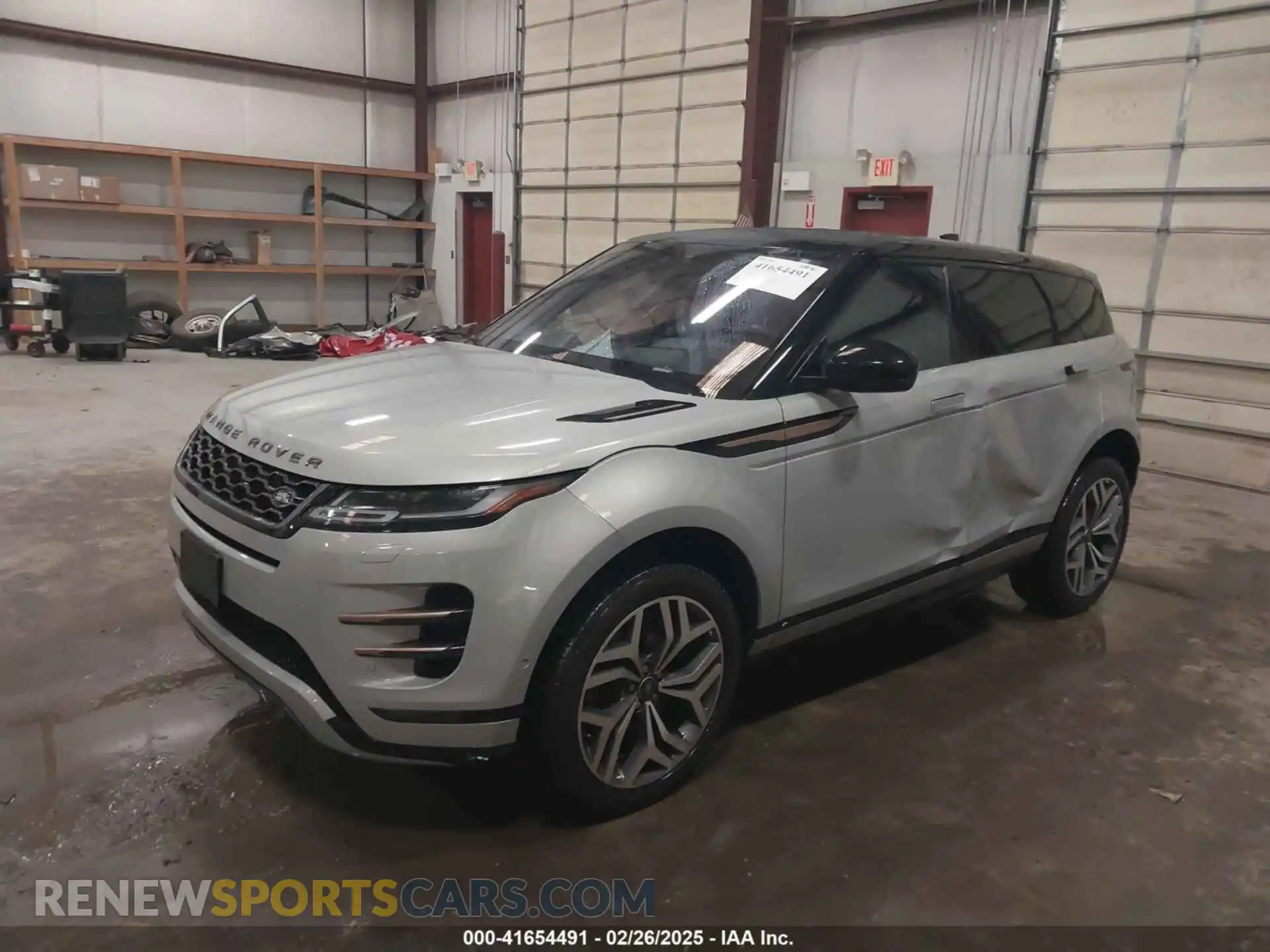 2 Photograph of a damaged car SALZL2FX8LH104345 LAND ROVER RANGE ROVER EVOQUE 2020