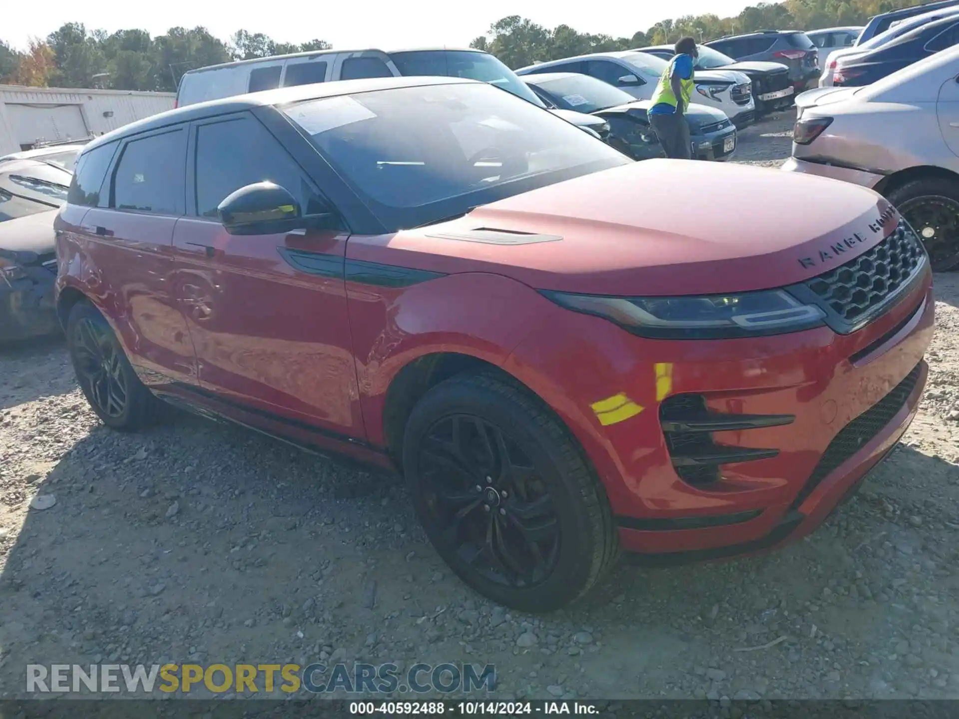 1 Photograph of a damaged car SALZL2GX7LH042998 LAND ROVER RANGE ROVER EVOQUE 2020