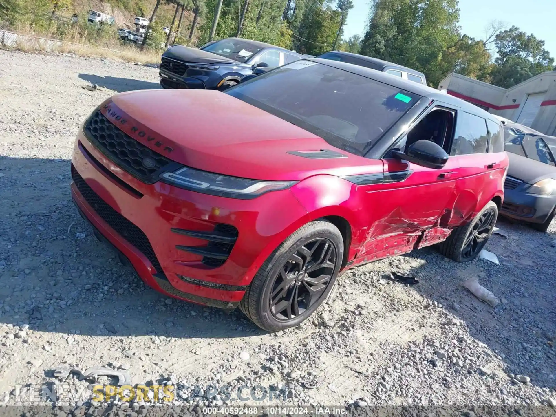 2 Photograph of a damaged car SALZL2GX7LH042998 LAND ROVER RANGE ROVER EVOQUE 2020