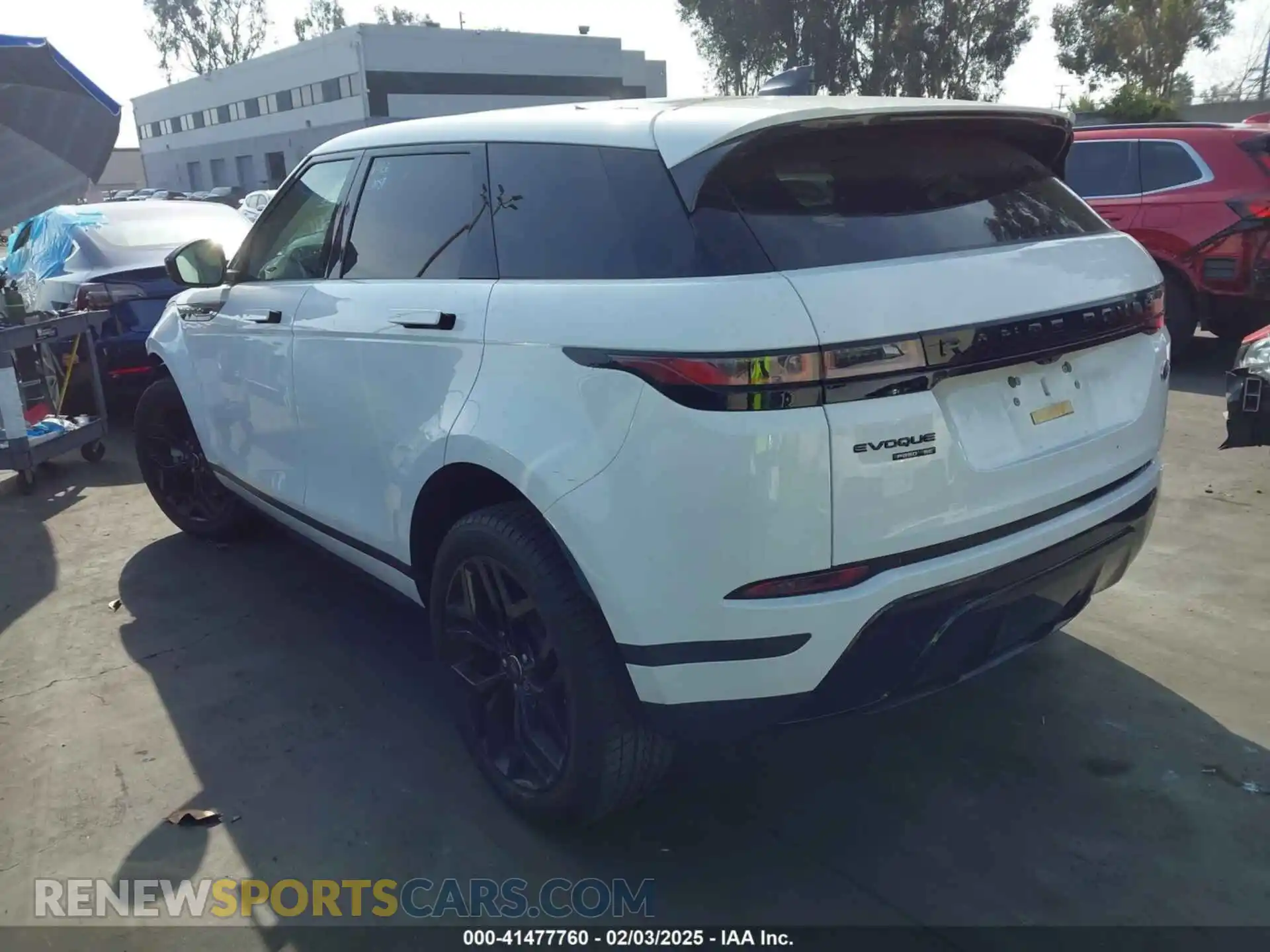 3 Photograph of a damaged car SALZP2FX4LH105769 LAND ROVER RANGE ROVER EVOQUE 2020