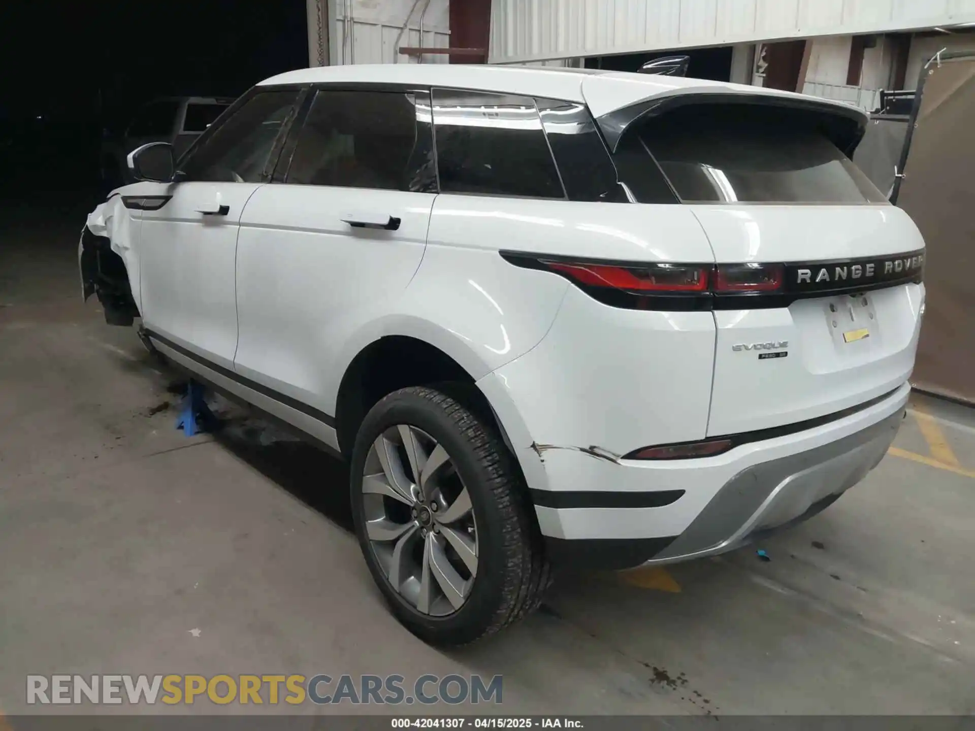 3 Photograph of a damaged car SALZP2FX6LH070149 LAND ROVER RANGE ROVER EVOQUE 2020