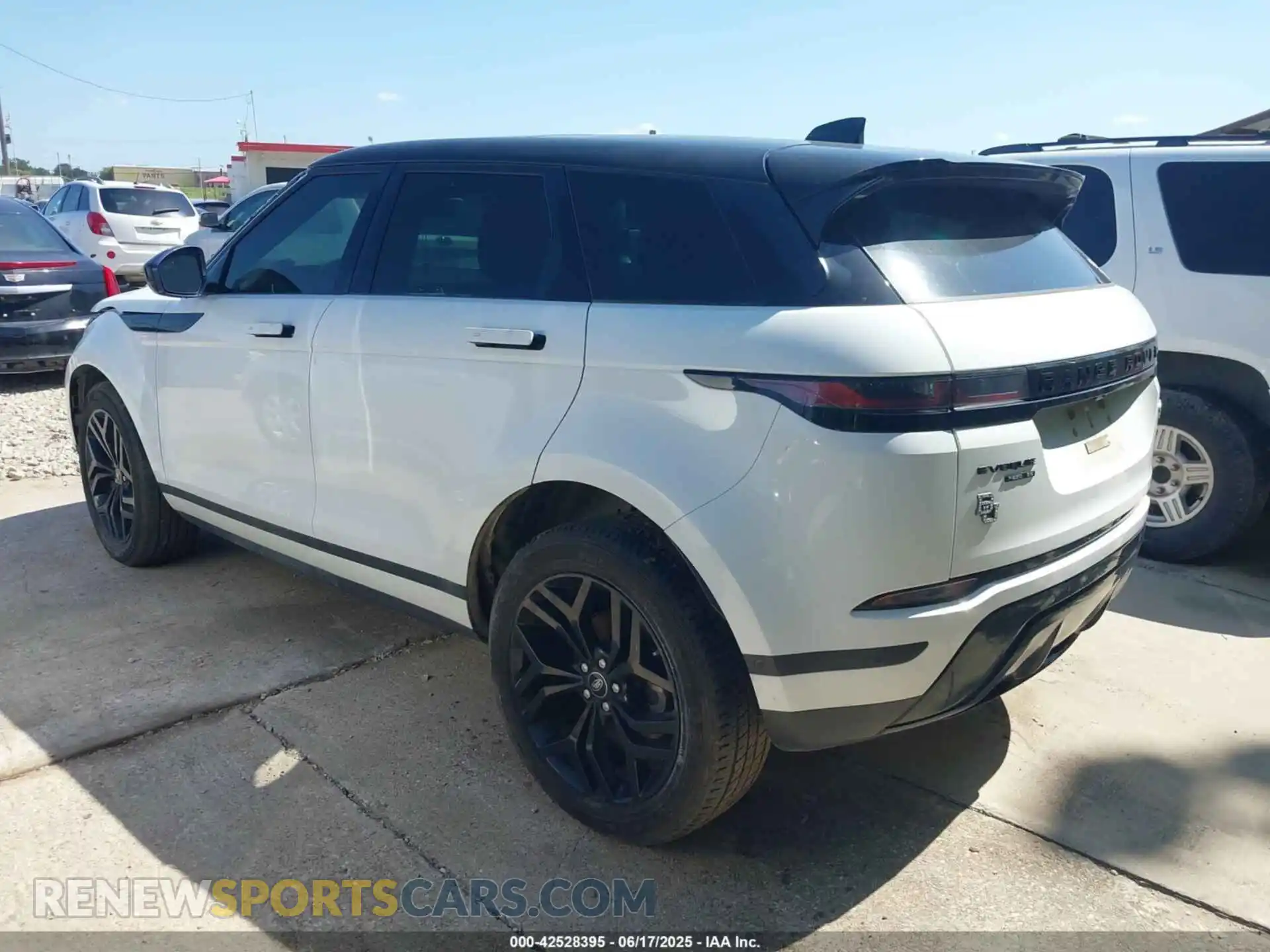 3 fotografías del automóvil dañado SALZP2FX7LH057894 LAND ROVER RANGE ROVER EVOQUE 2020