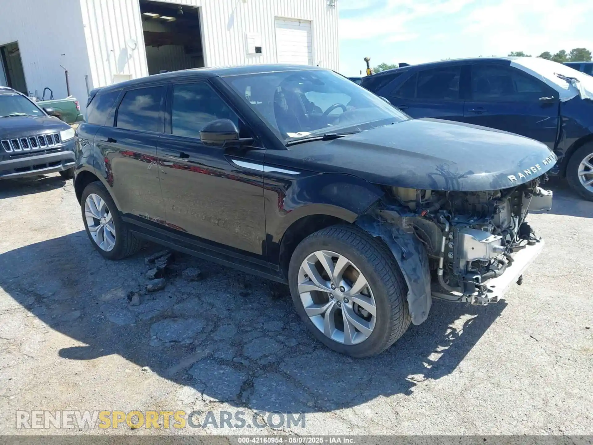 1 Photograph of a damaged car SALZP2FX8LH077135 LAND ROVER RANGE ROVER EVOQUE 2020