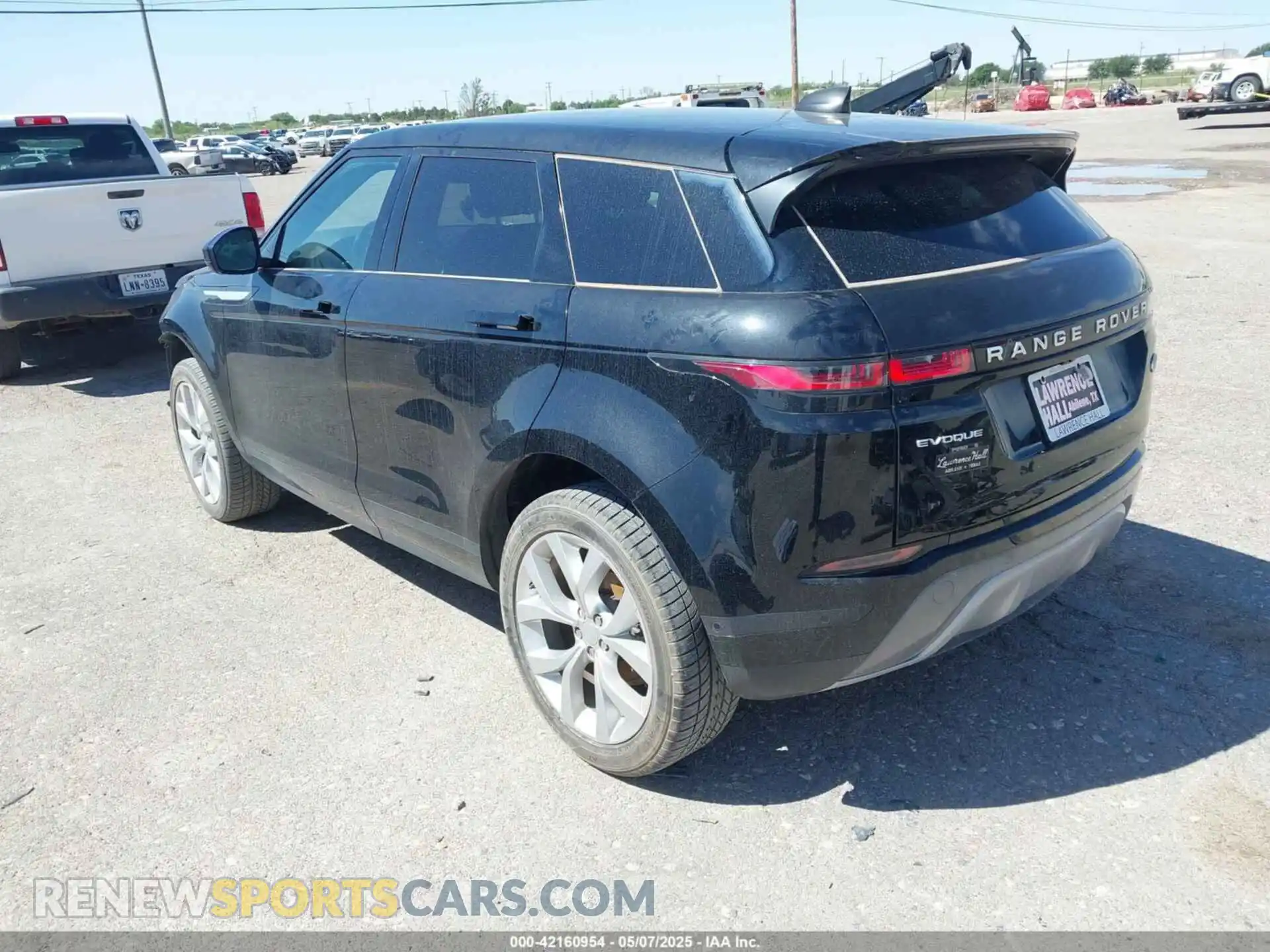 3 Photograph of a damaged car SALZP2FX8LH077135 LAND ROVER RANGE ROVER EVOQUE 2020