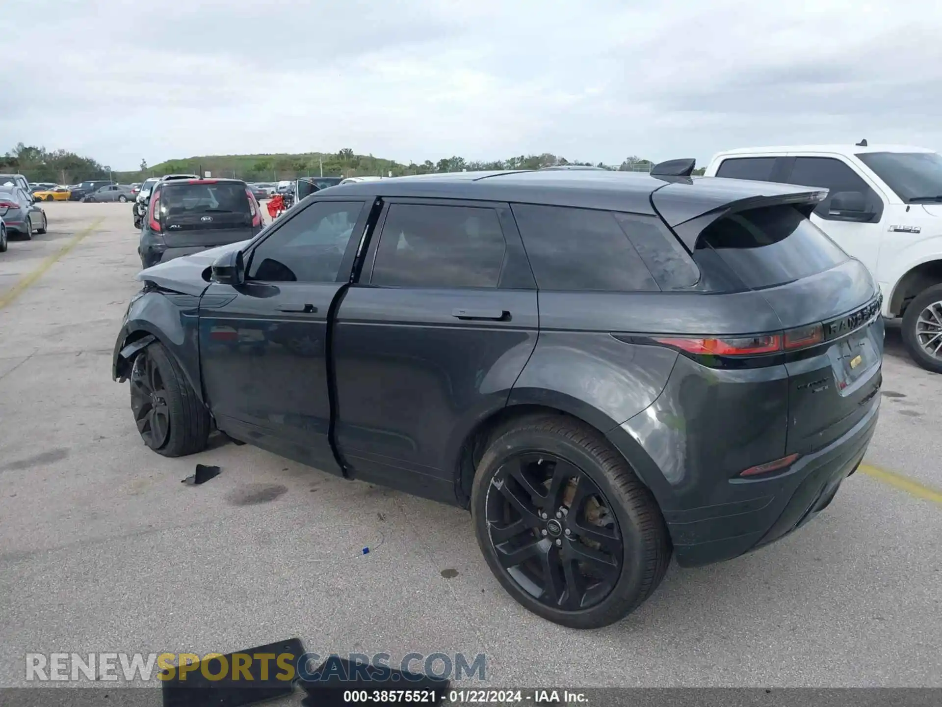 3 Photograph of a damaged car SALZP2FXXLH070641 LAND ROVER RANGE ROVER EVOQUE 2020