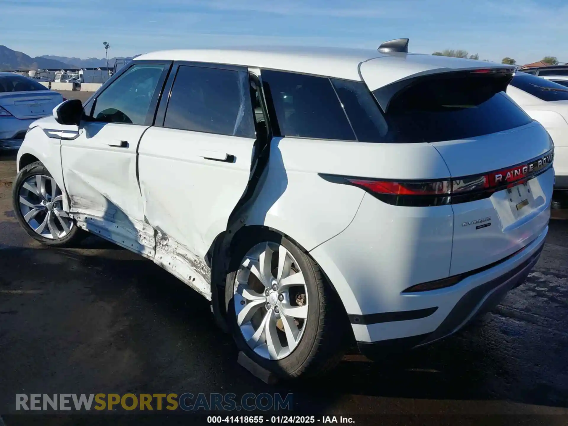3 Photograph of a damaged car SALZP2FXXLH079923 LAND ROVER RANGE ROVER EVOQUE 2020