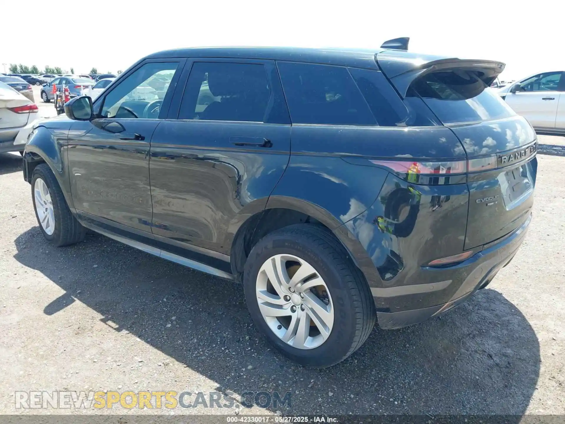 3 Photograph of a damaged car SALZT2GX8LH030116 LAND ROVER RANGE ROVER EVOQUE 2020