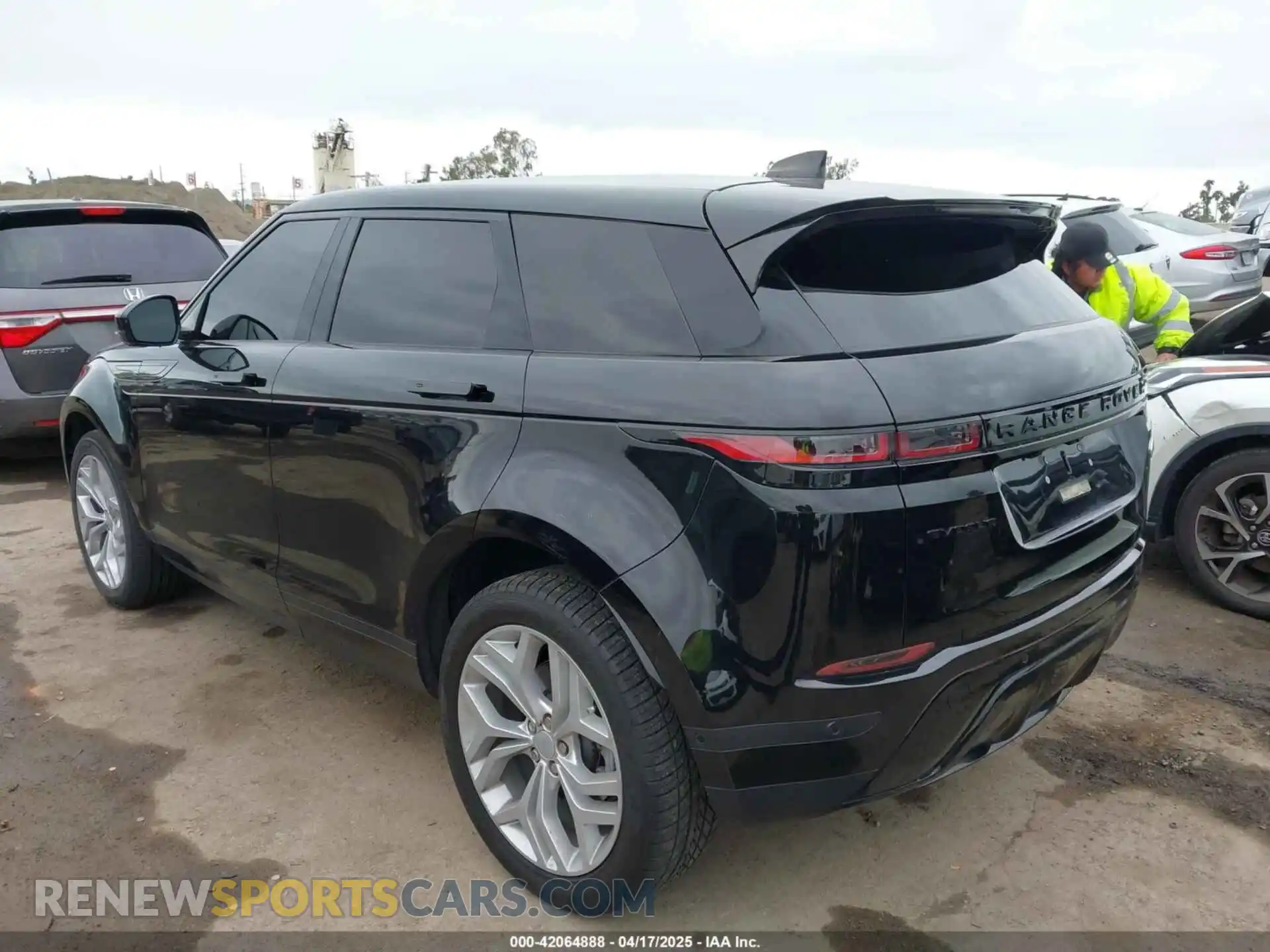 3 Фотография поврежденного автомобиля SALZJ2FX7MH152149 LAND ROVER RANGE ROVER EVOQUE 2021