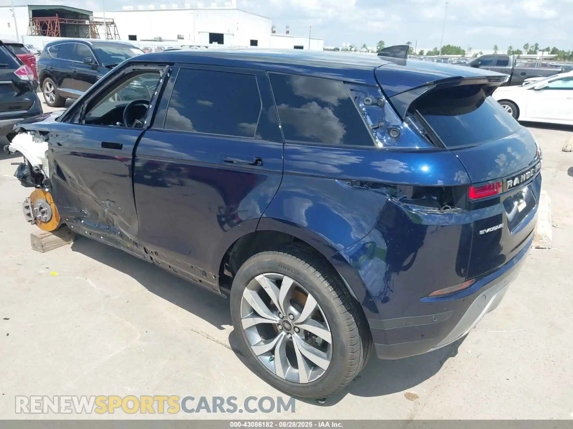 3 Photograph of a damaged car SALZP2FX4NH168518 LAND ROVER RANGE ROVER EVOQUE 2022