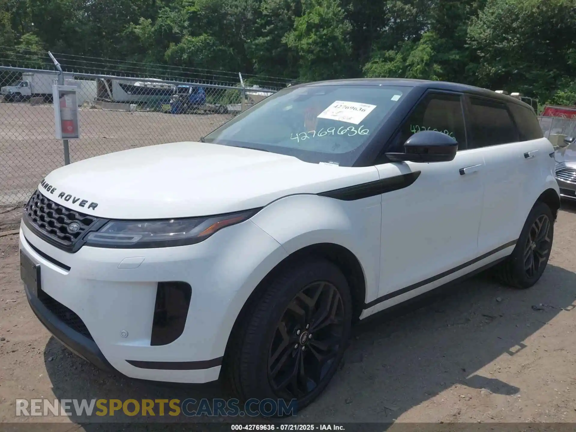 2 Photograph of a damaged car SALZP2FX9NH162651 LAND ROVER RANGE ROVER EVOQUE 2022