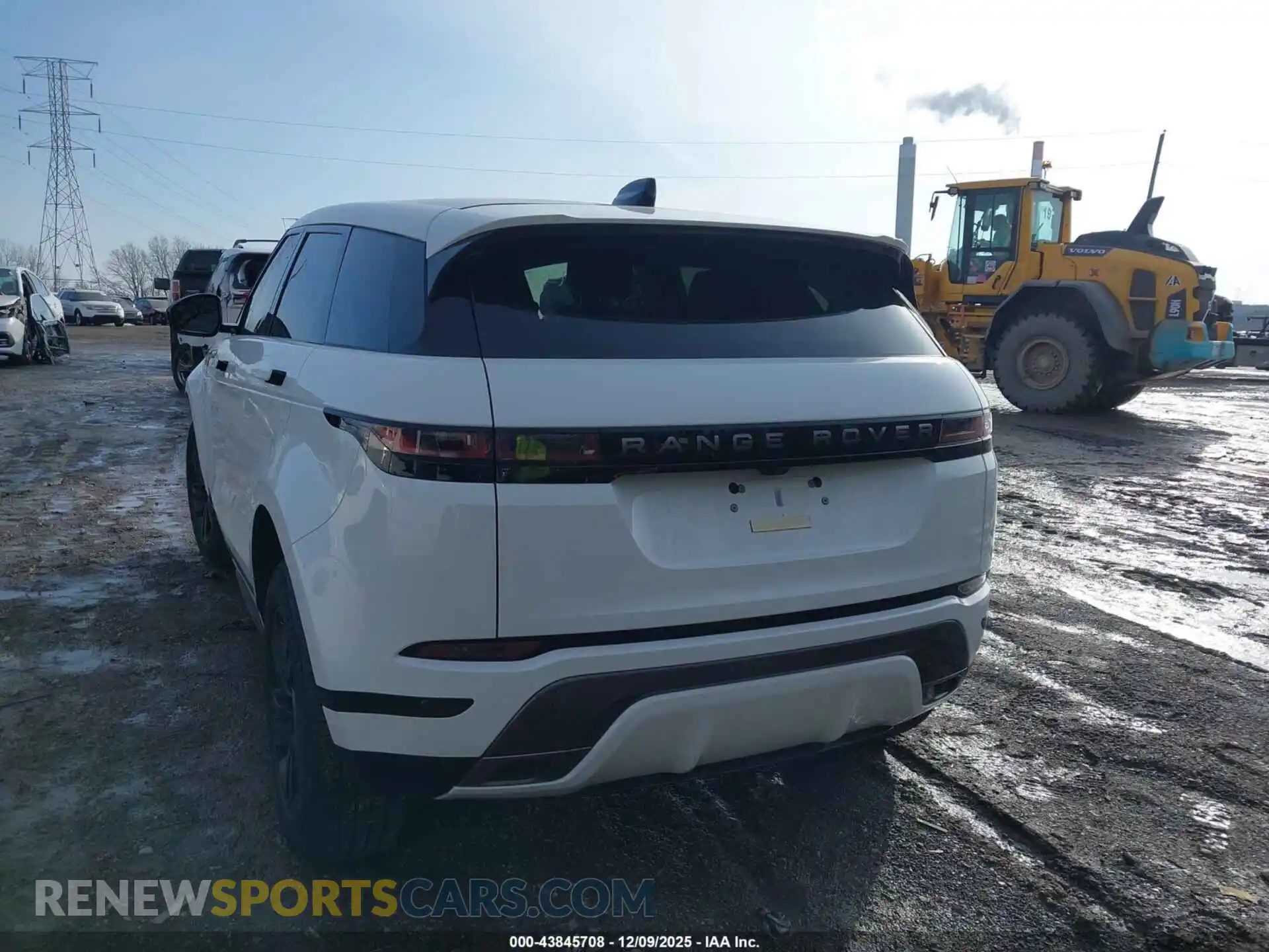 3 Photograph of a damaged car SALZT2FX7NH173384 LAND ROVER RANGE ROVER EVOQUE 2022